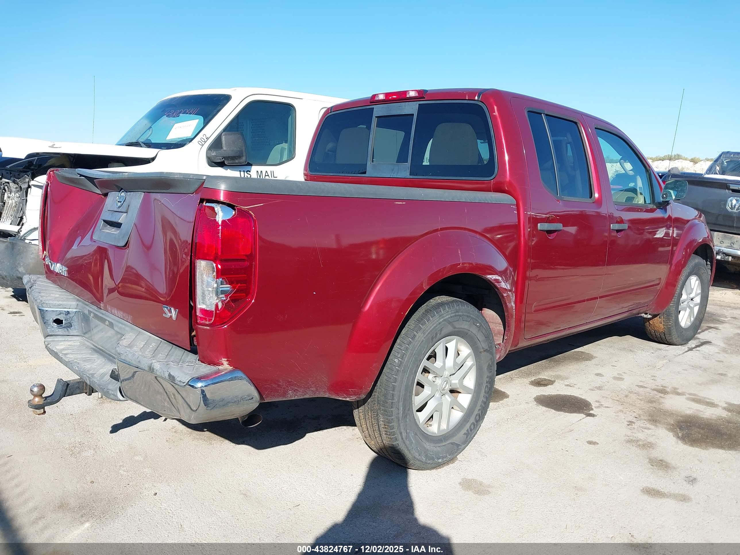 NISSAN FRONTIER image 4