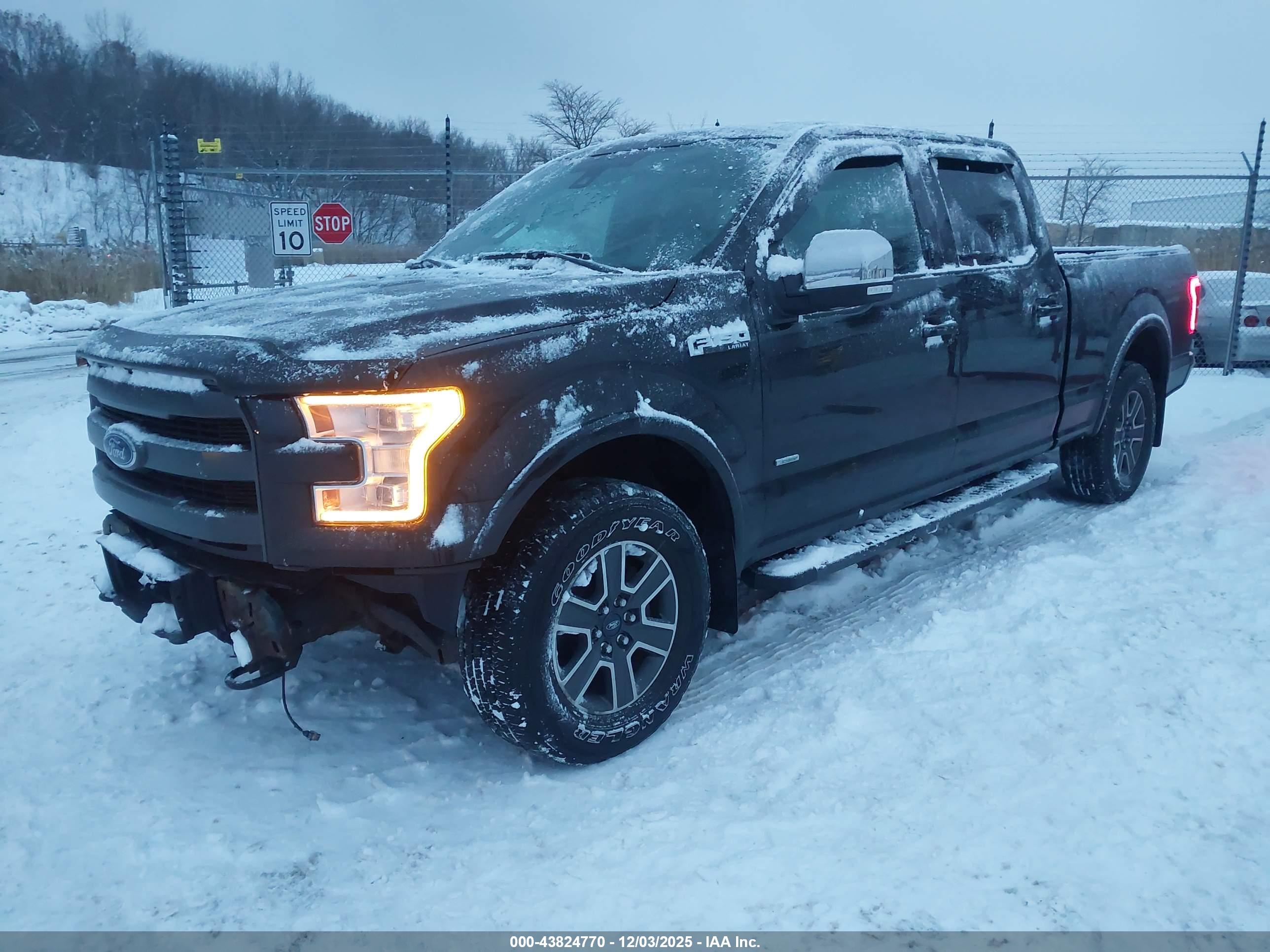 FORD F-150 image 2