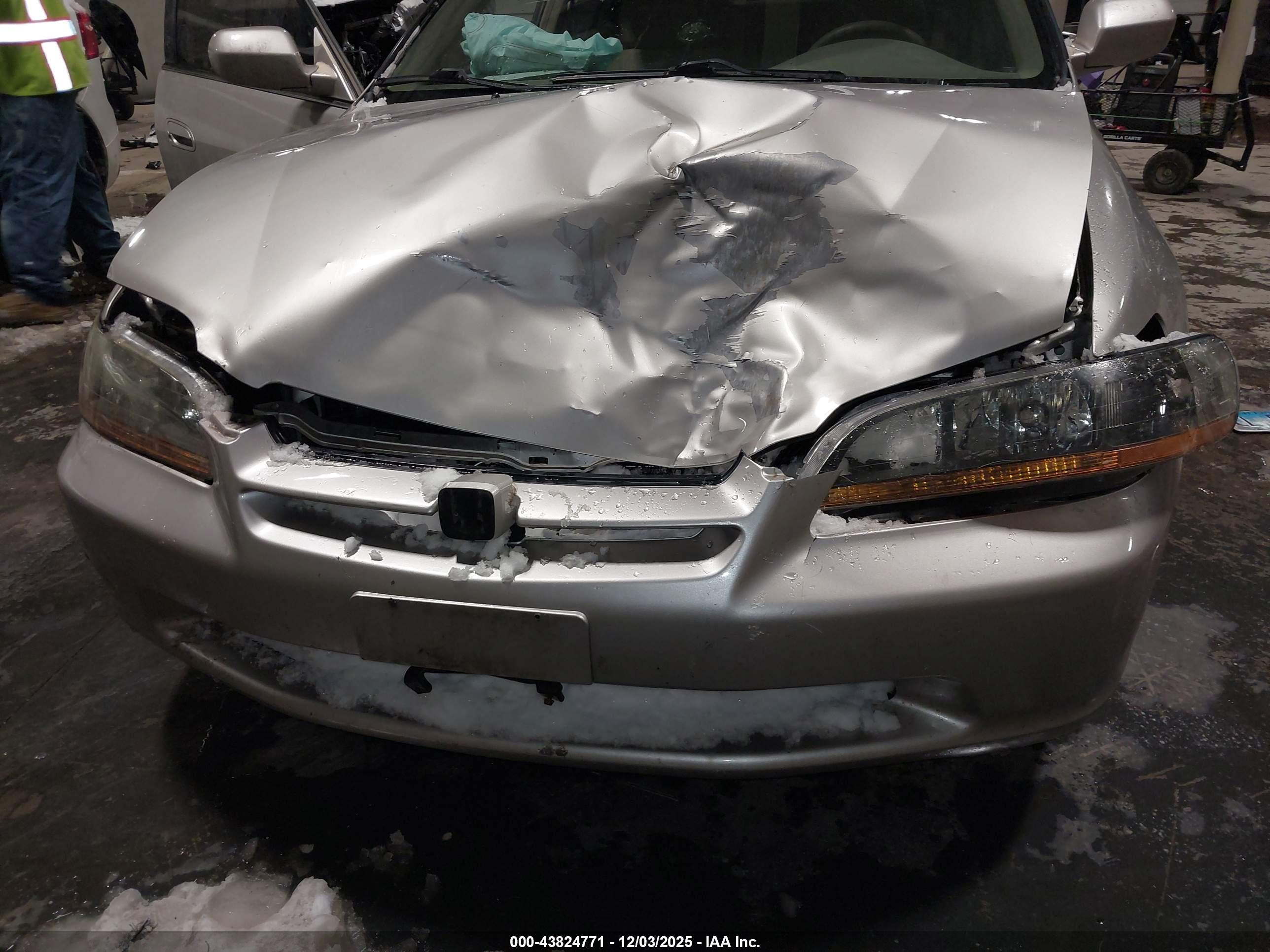 HONDA ACCORD image 6
