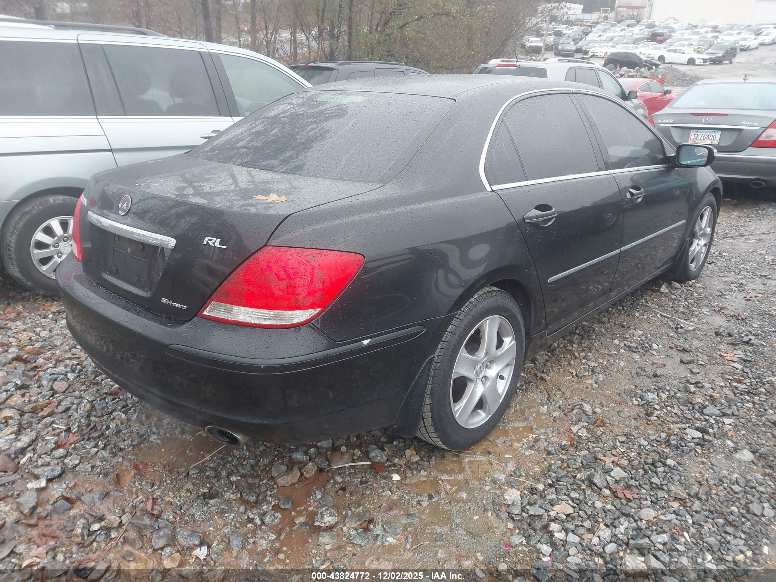 ACURA RL image 4