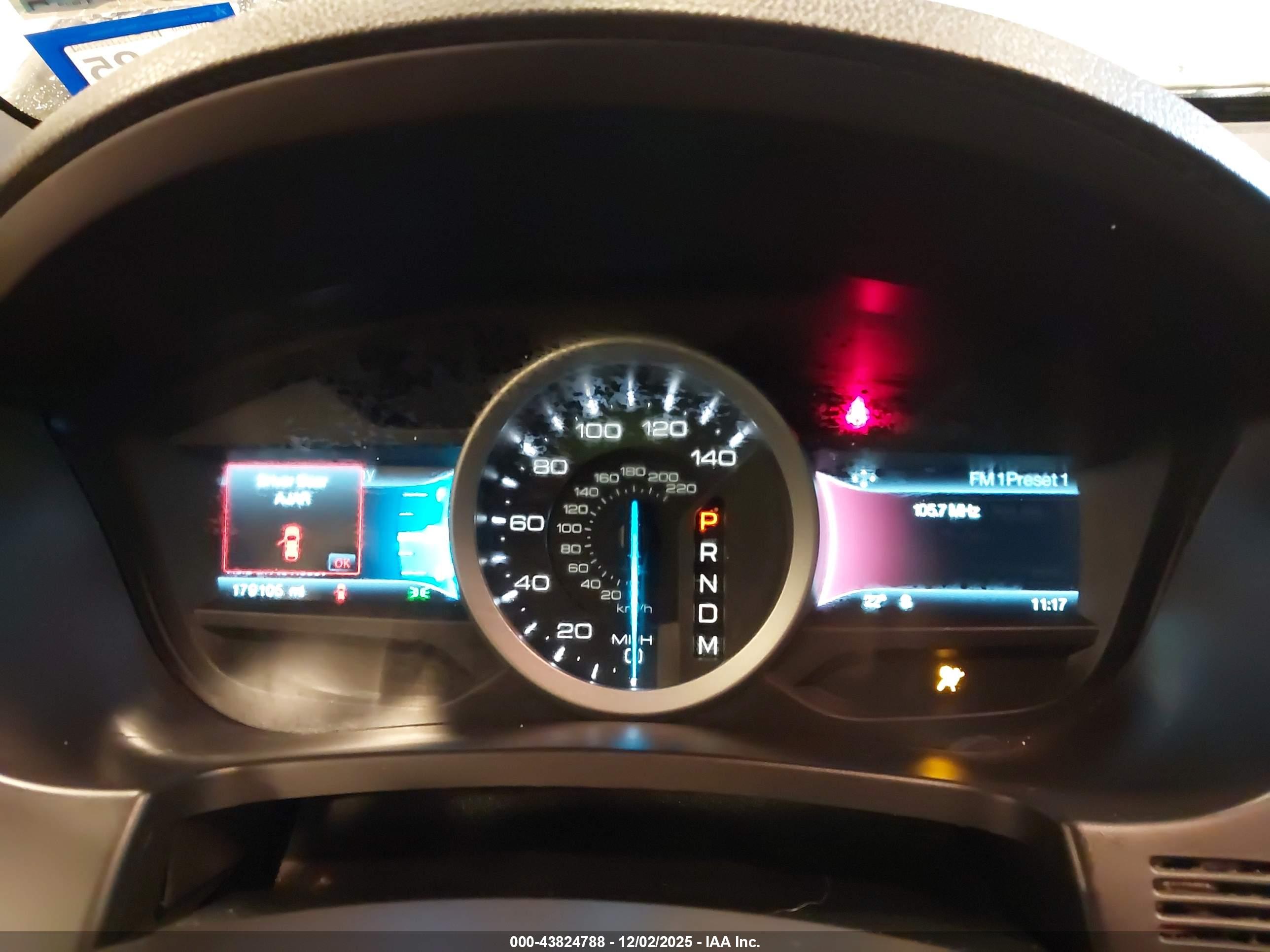 FORD EXPLORER image 7