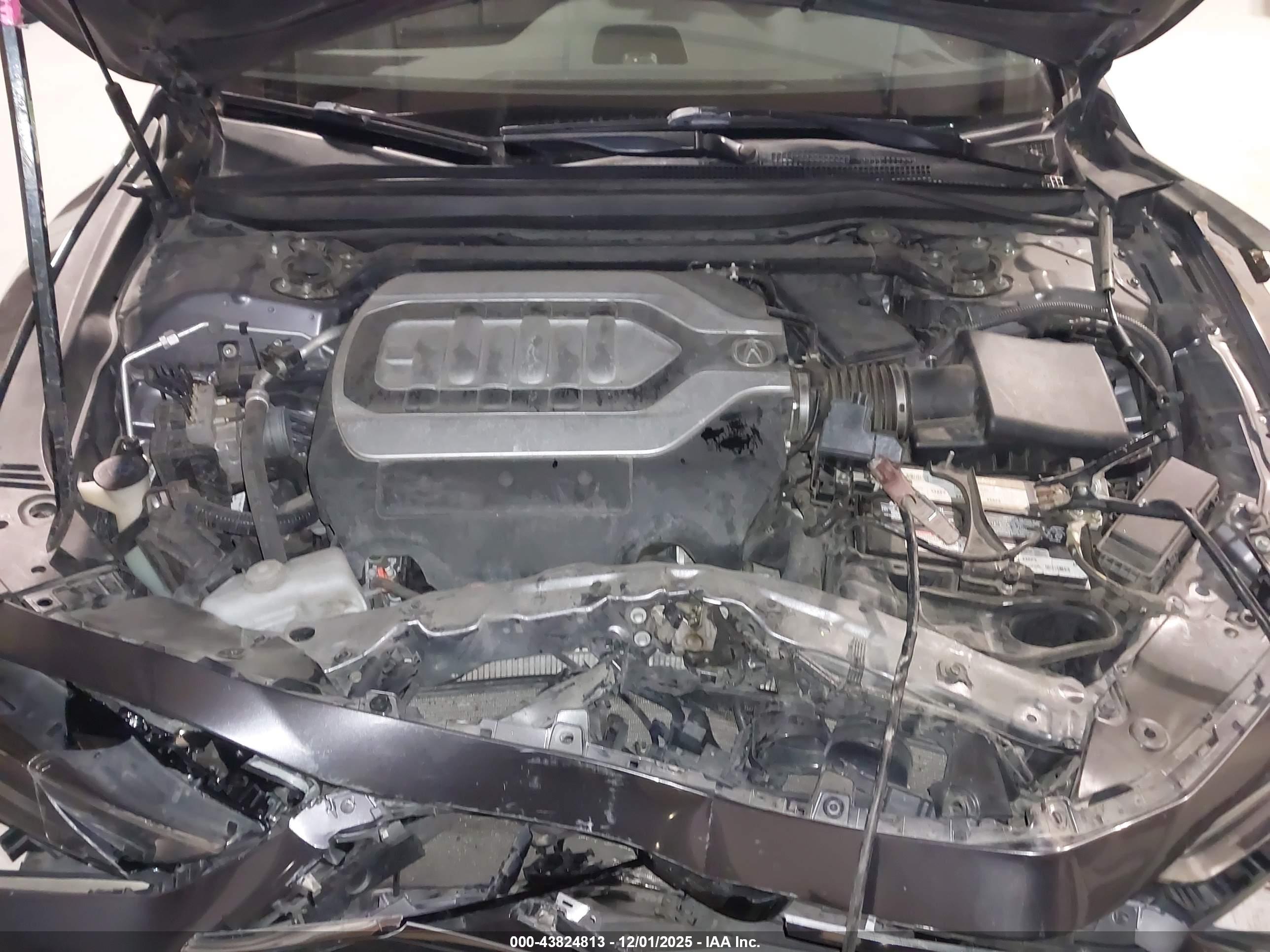 ACURA RLX image 10