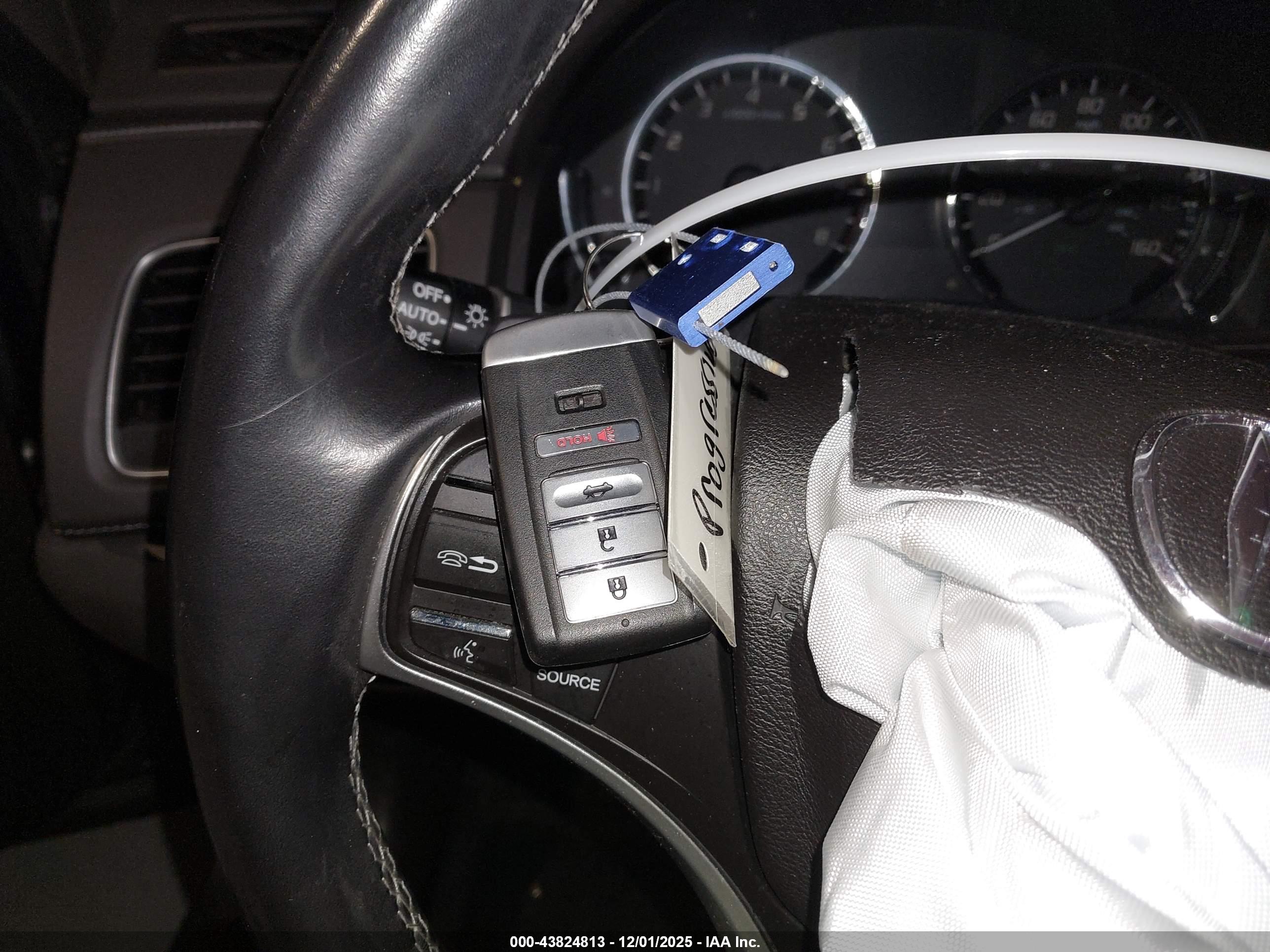 ACURA RLX image 11