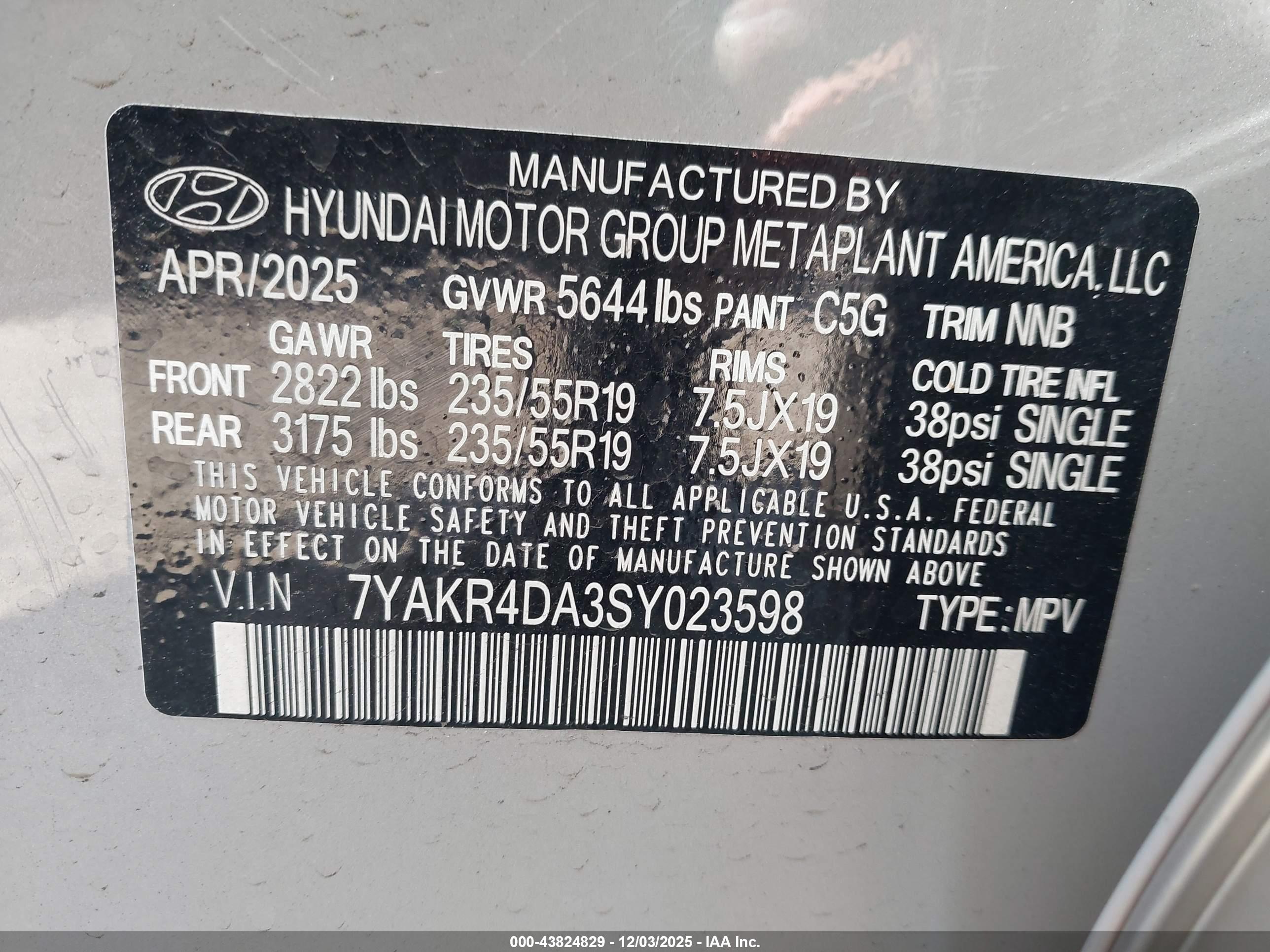 HYUNDAI IONIQ image 9