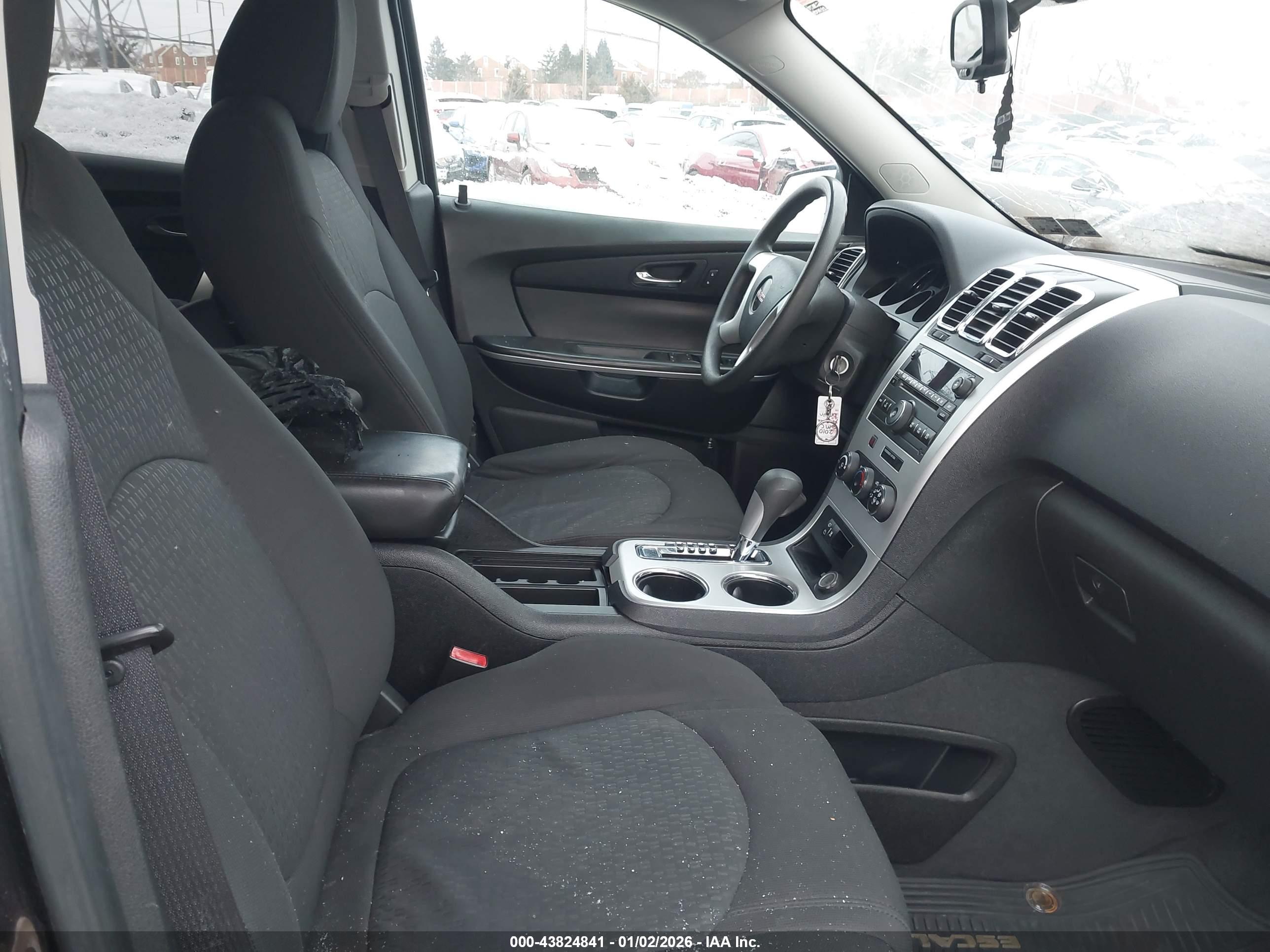 GMC ACADIA image 5