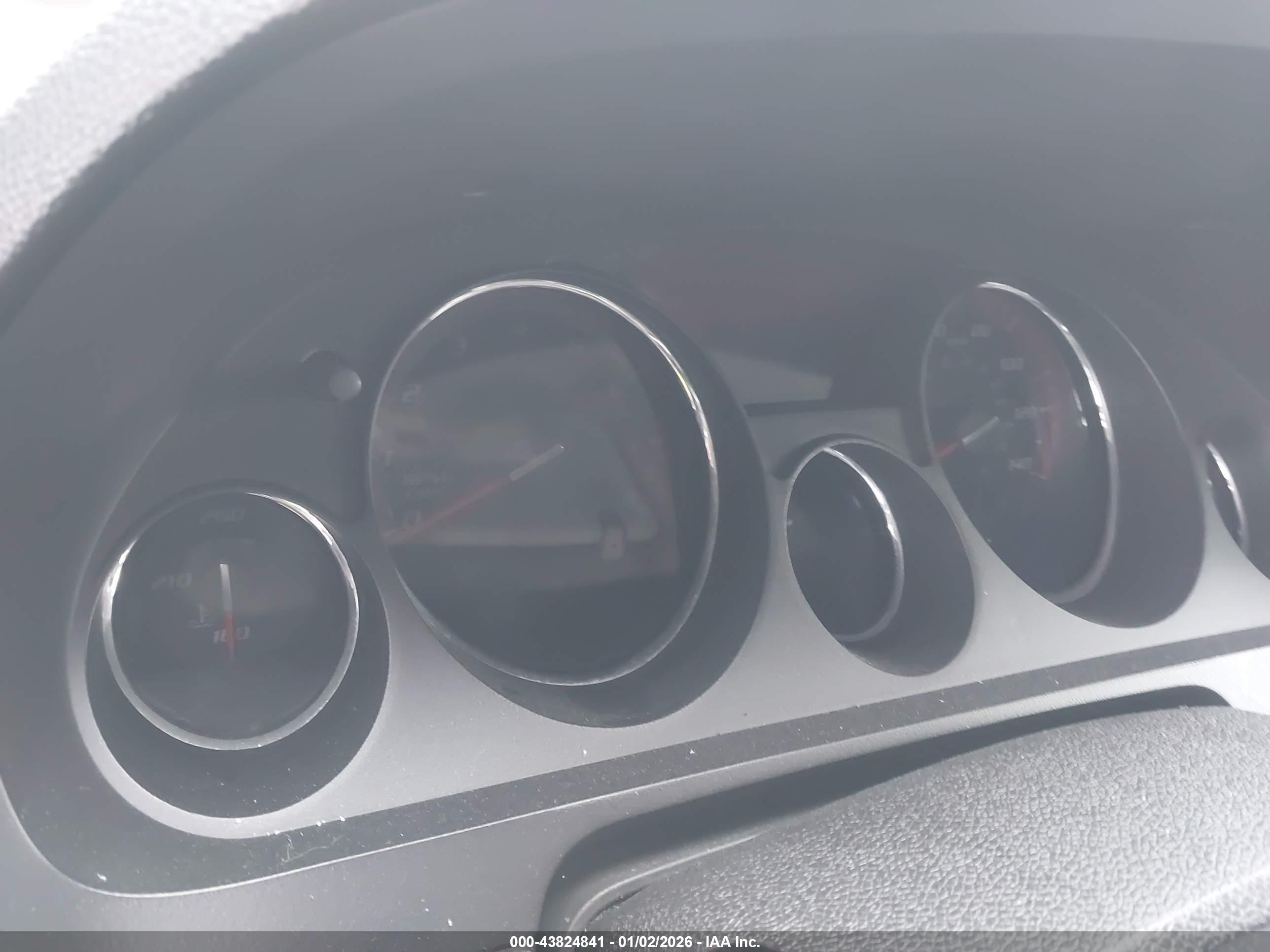 GMC ACADIA image 7