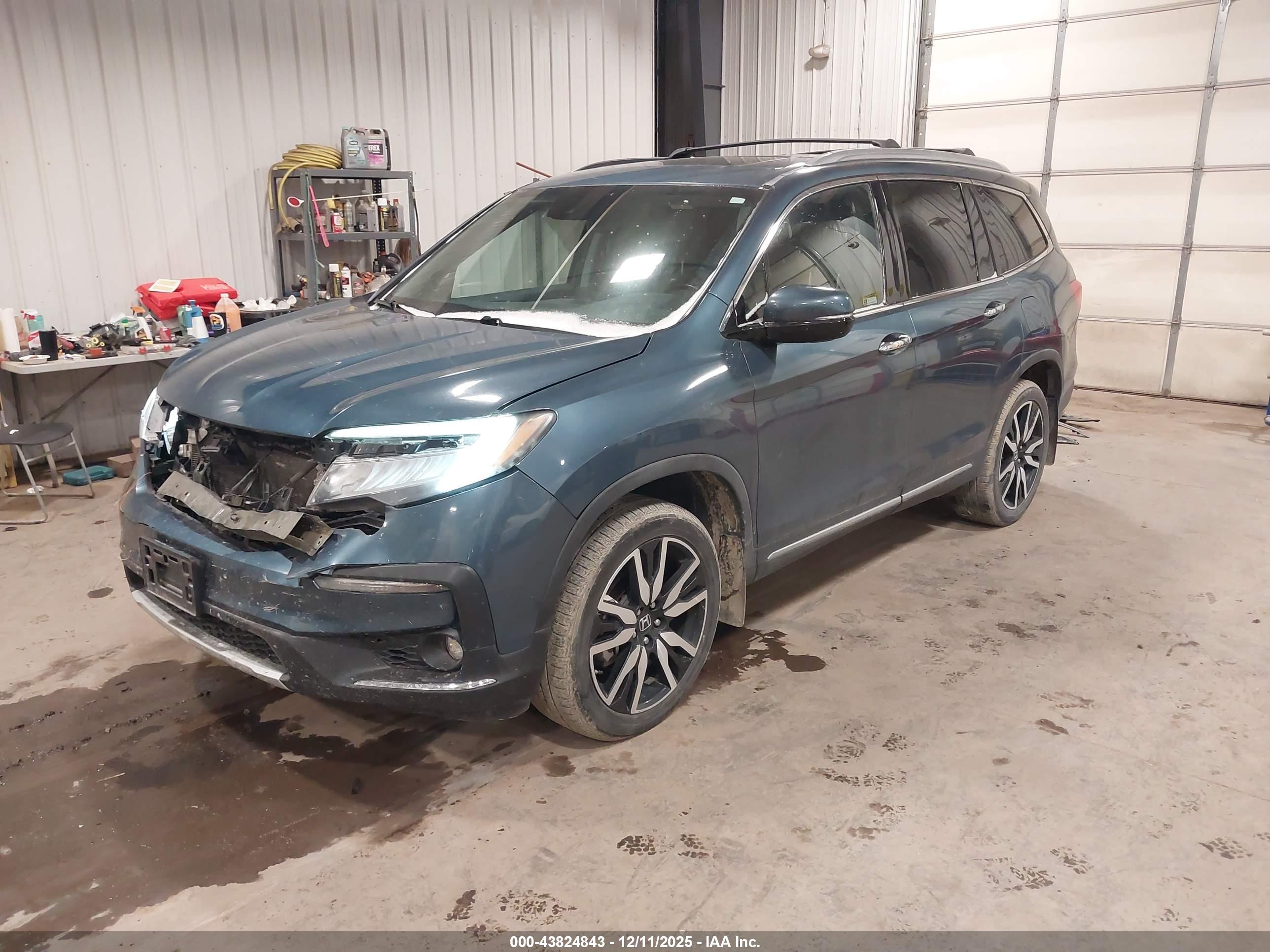 HONDA PILOT image 2