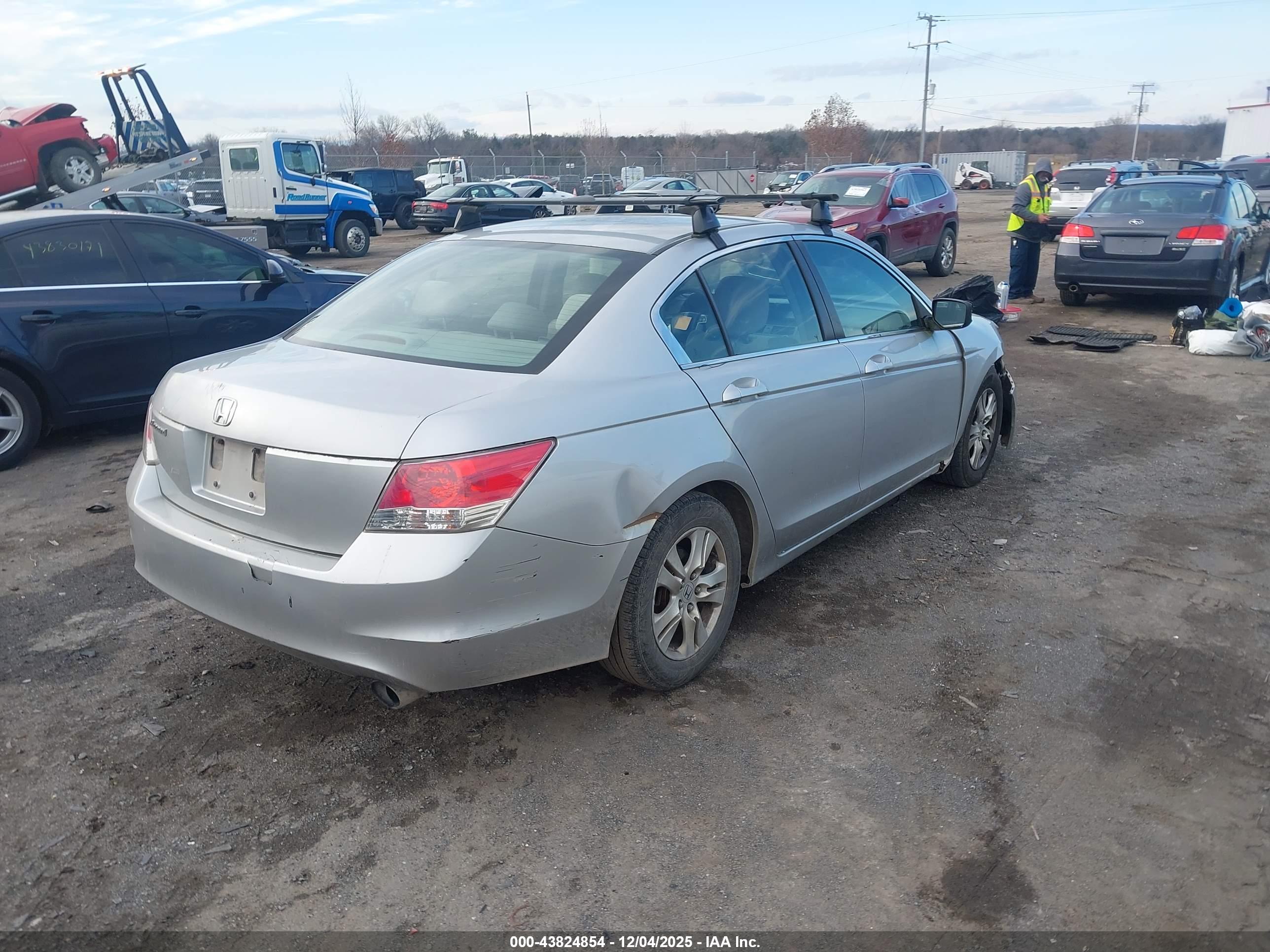 HONDA ACCORD image 4