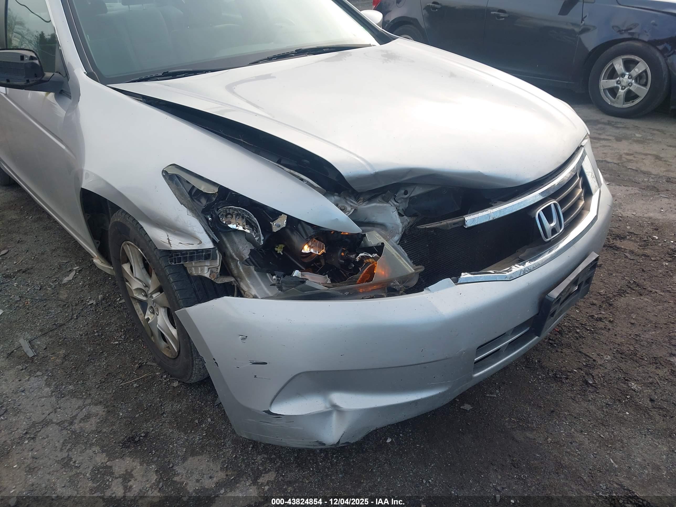 HONDA ACCORD image 6