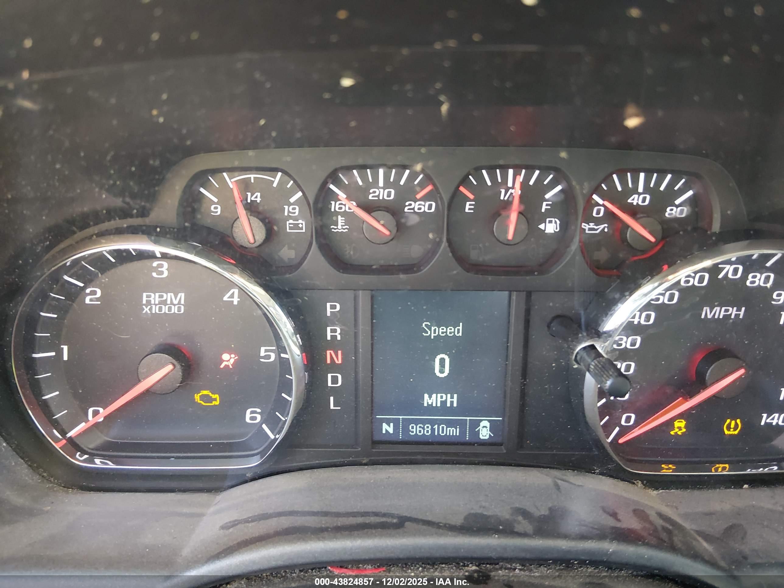 CHEVROLET SILVERADO image 7