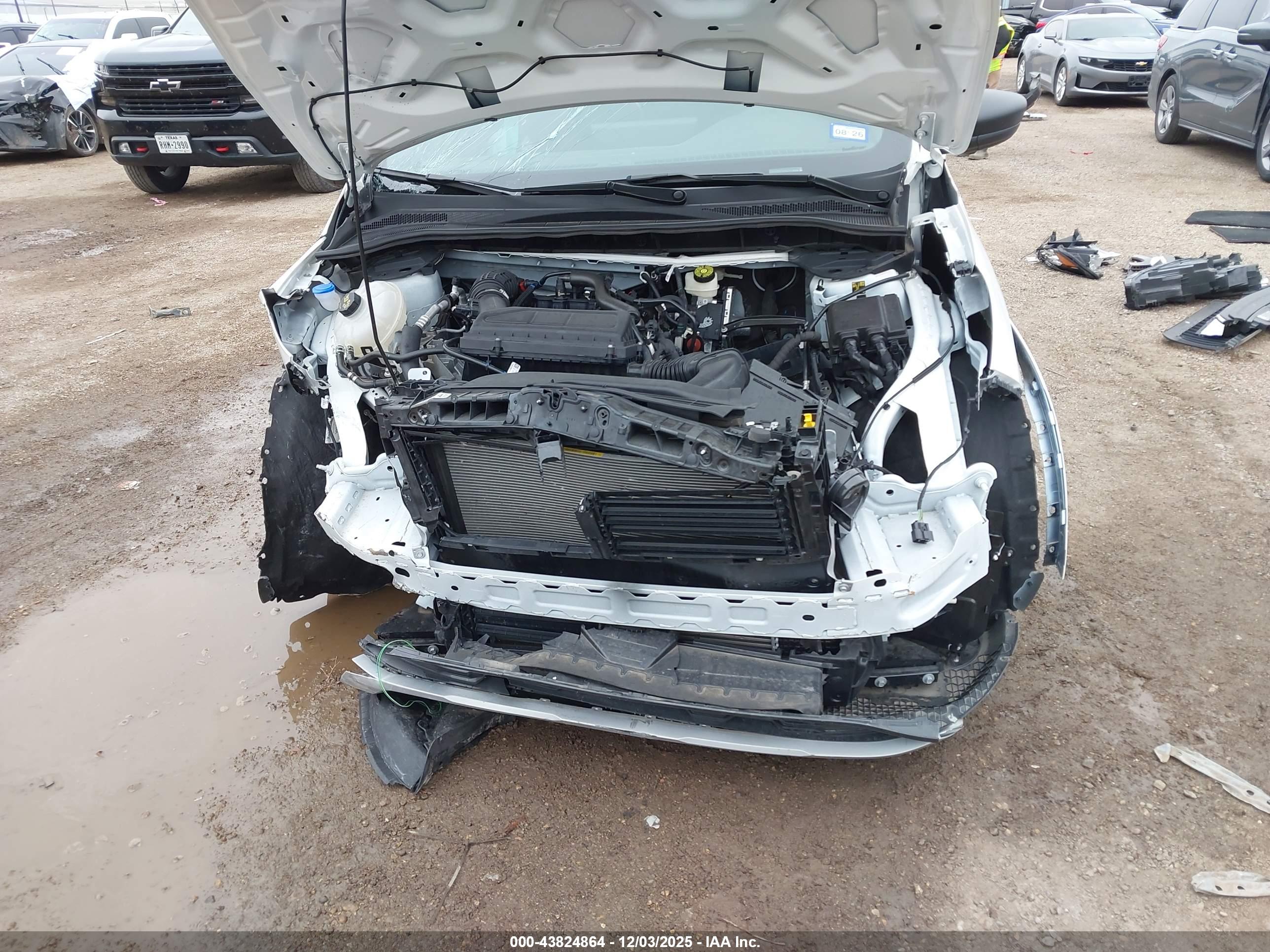FORD ESCAPE image 6