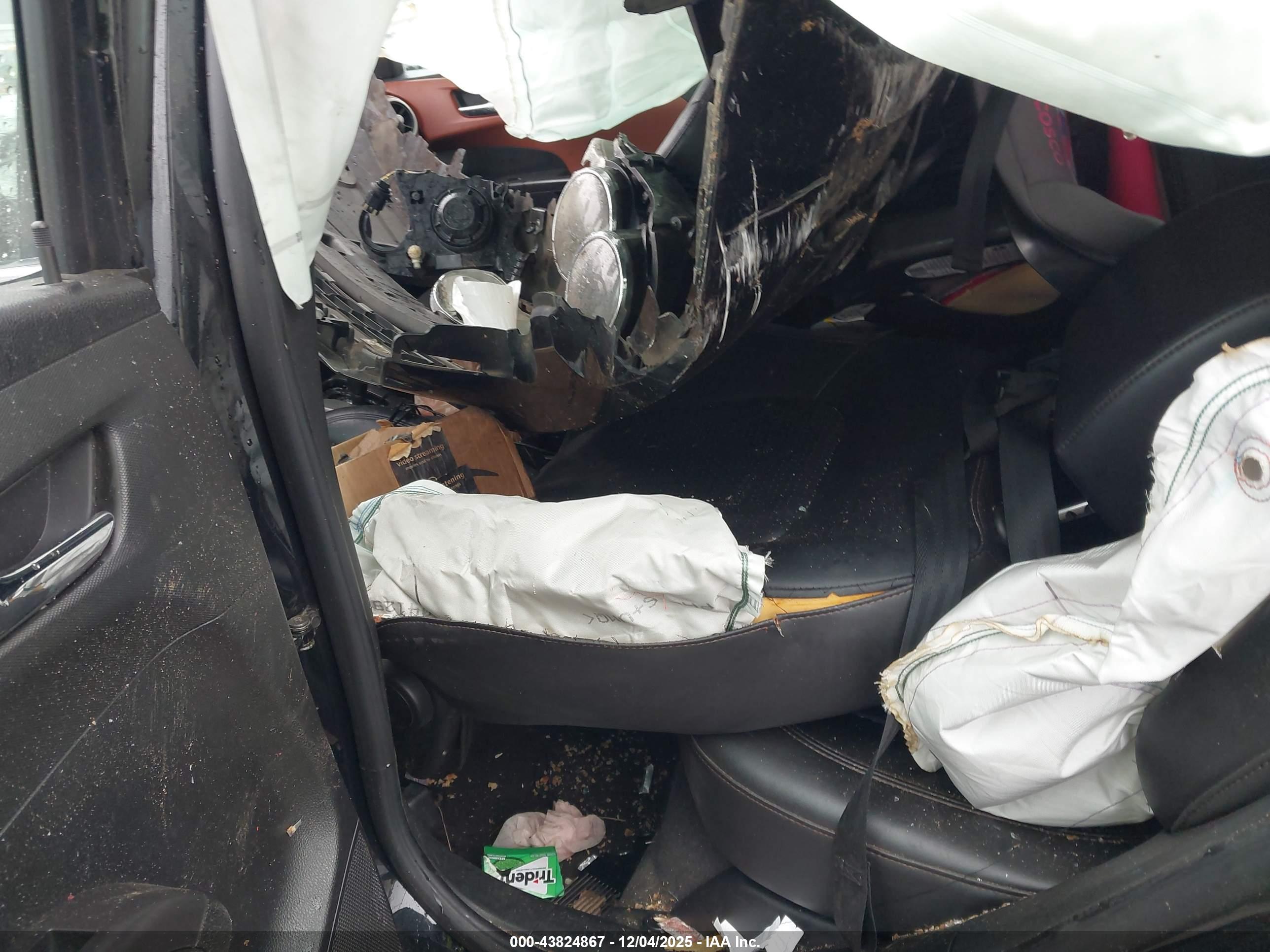 CHEVROLET SONIC image 8