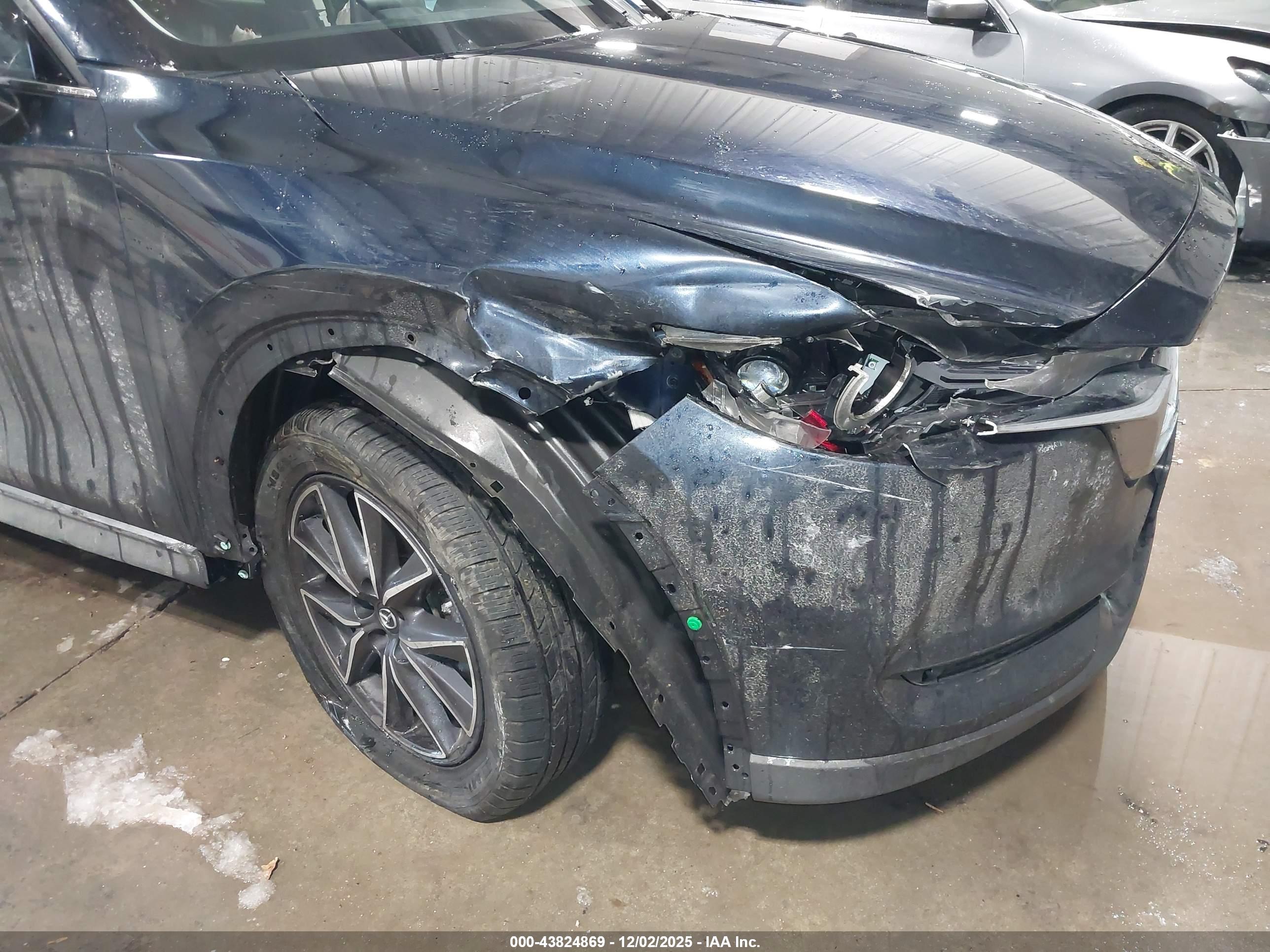 MAZDA CX-5 image 6