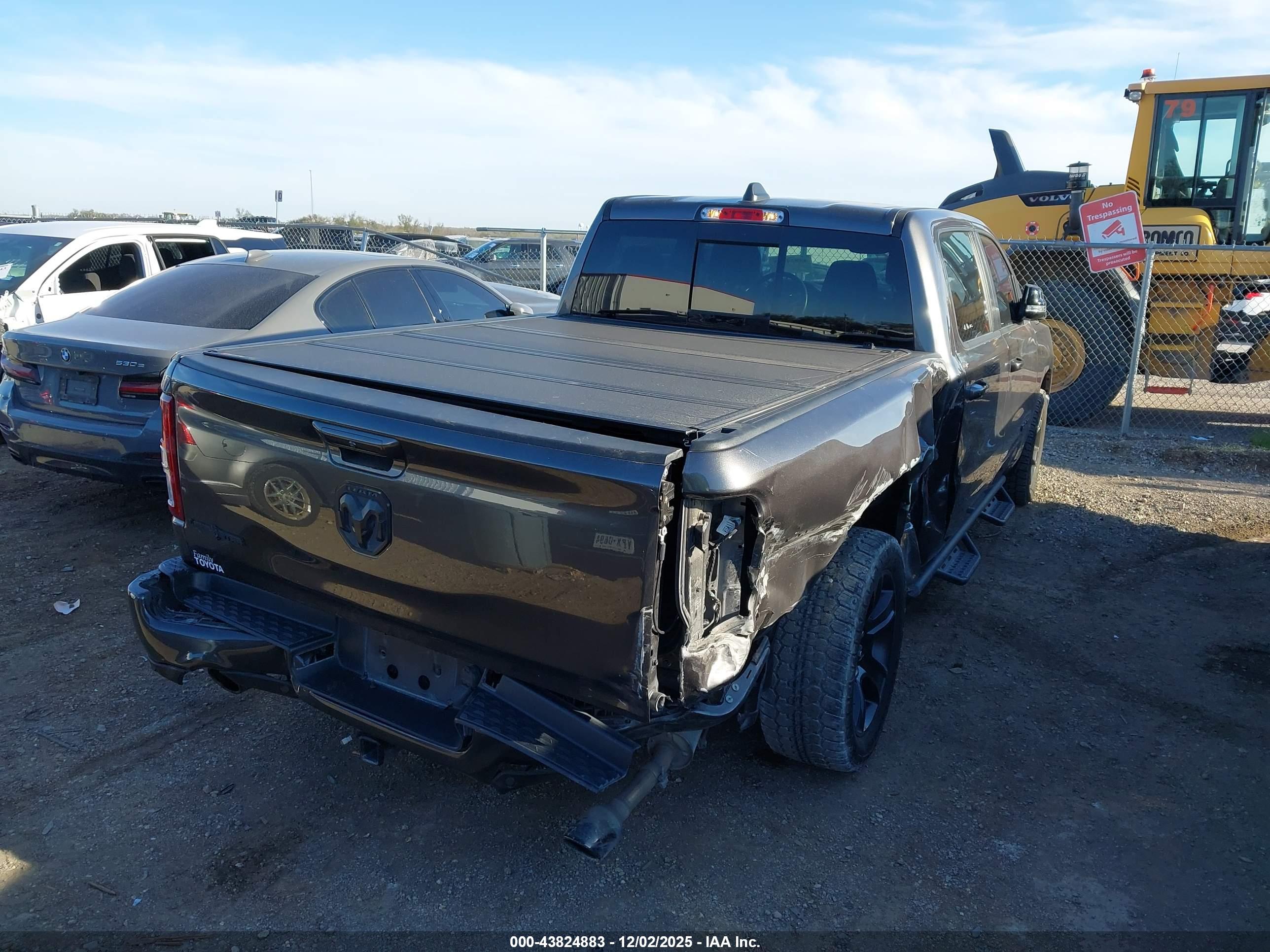 RAM 1500 image 4
