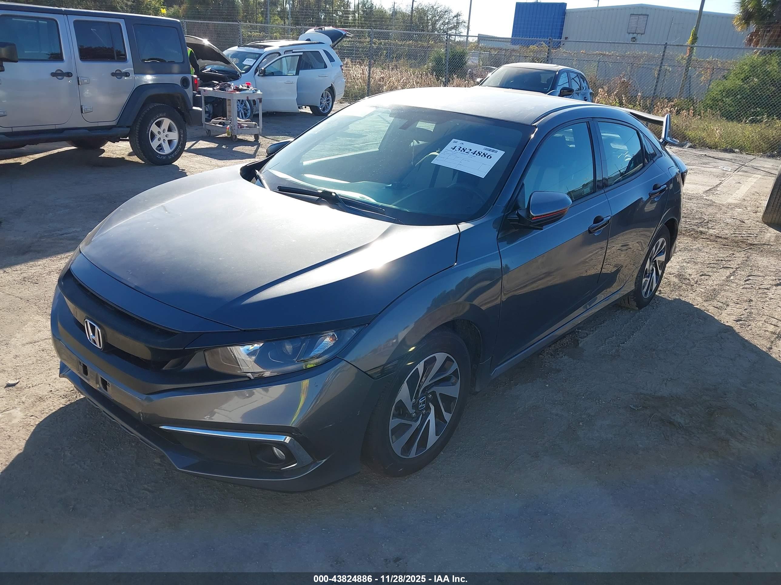 HONDA CIVIC image 2