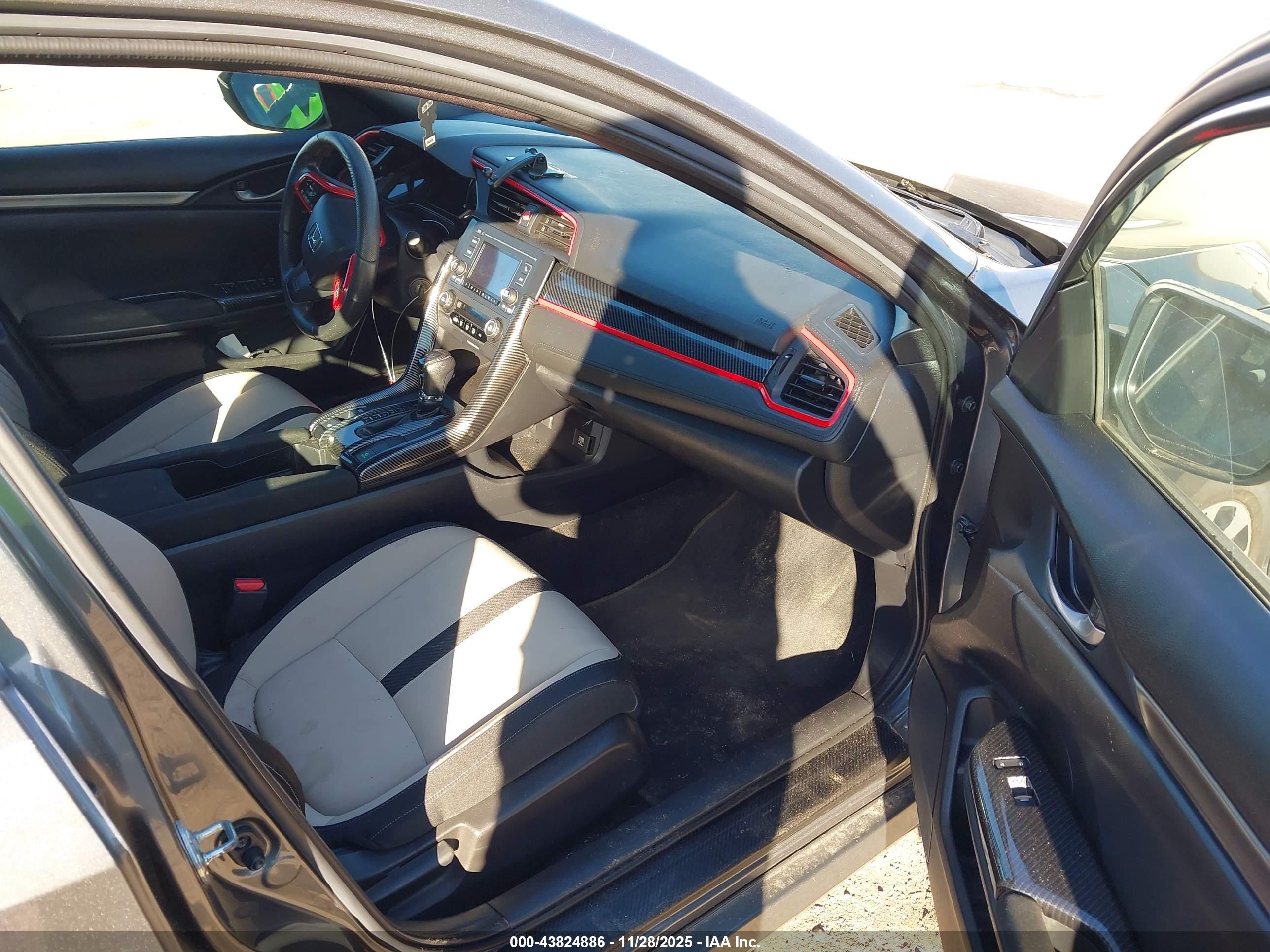 HONDA CIVIC image 5