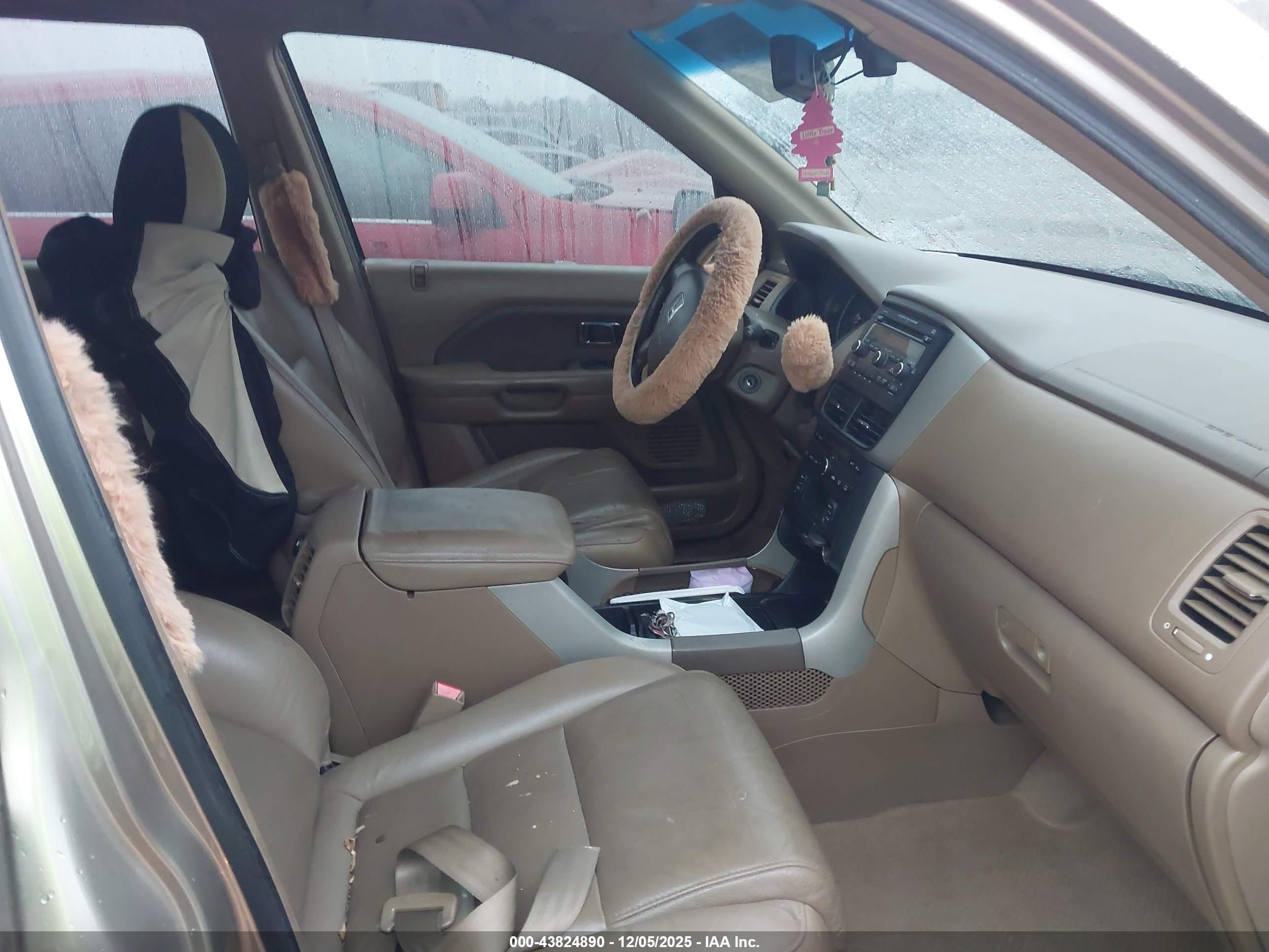HONDA PILOT image 5