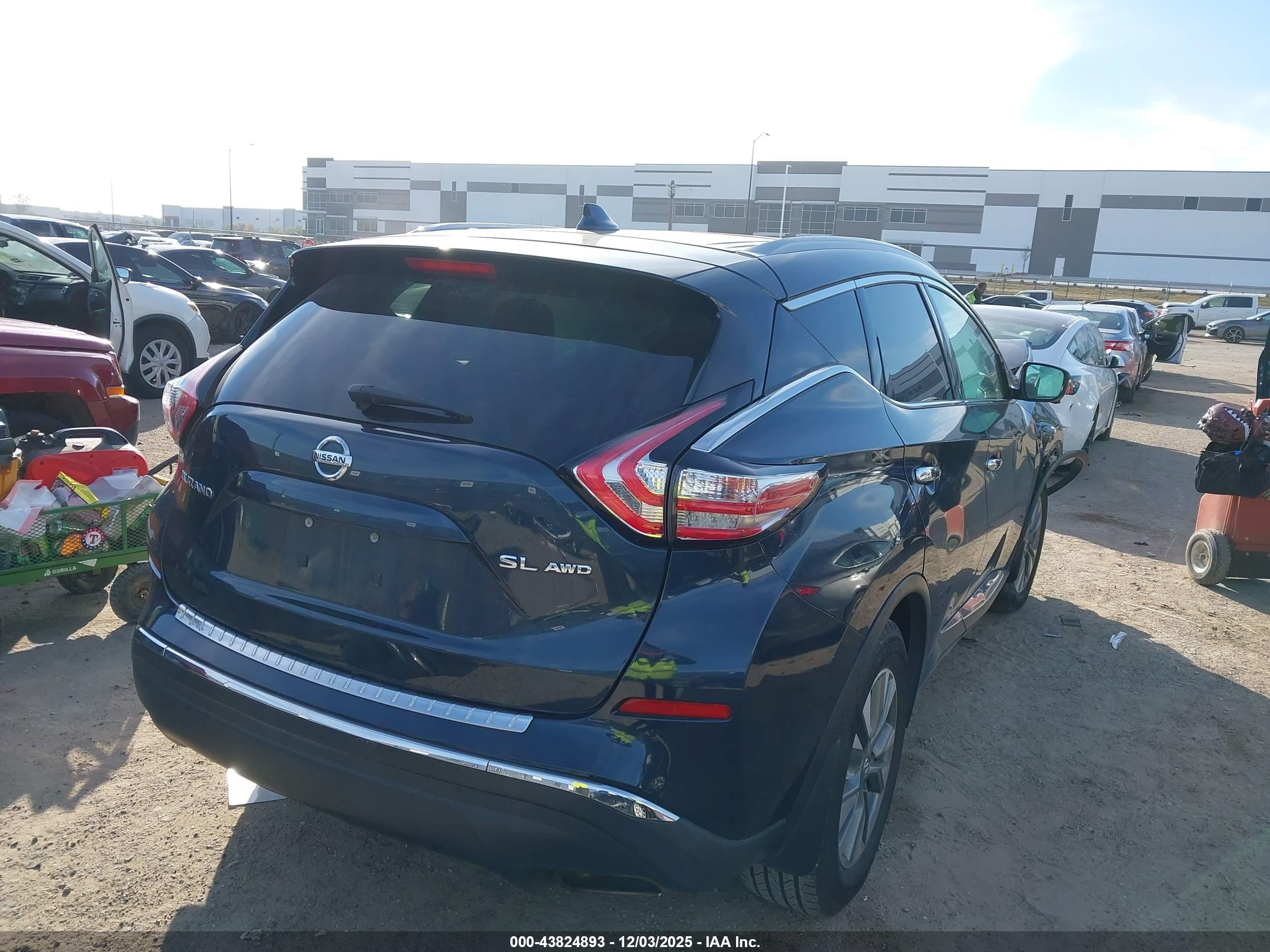 NISSAN MURANO image 4