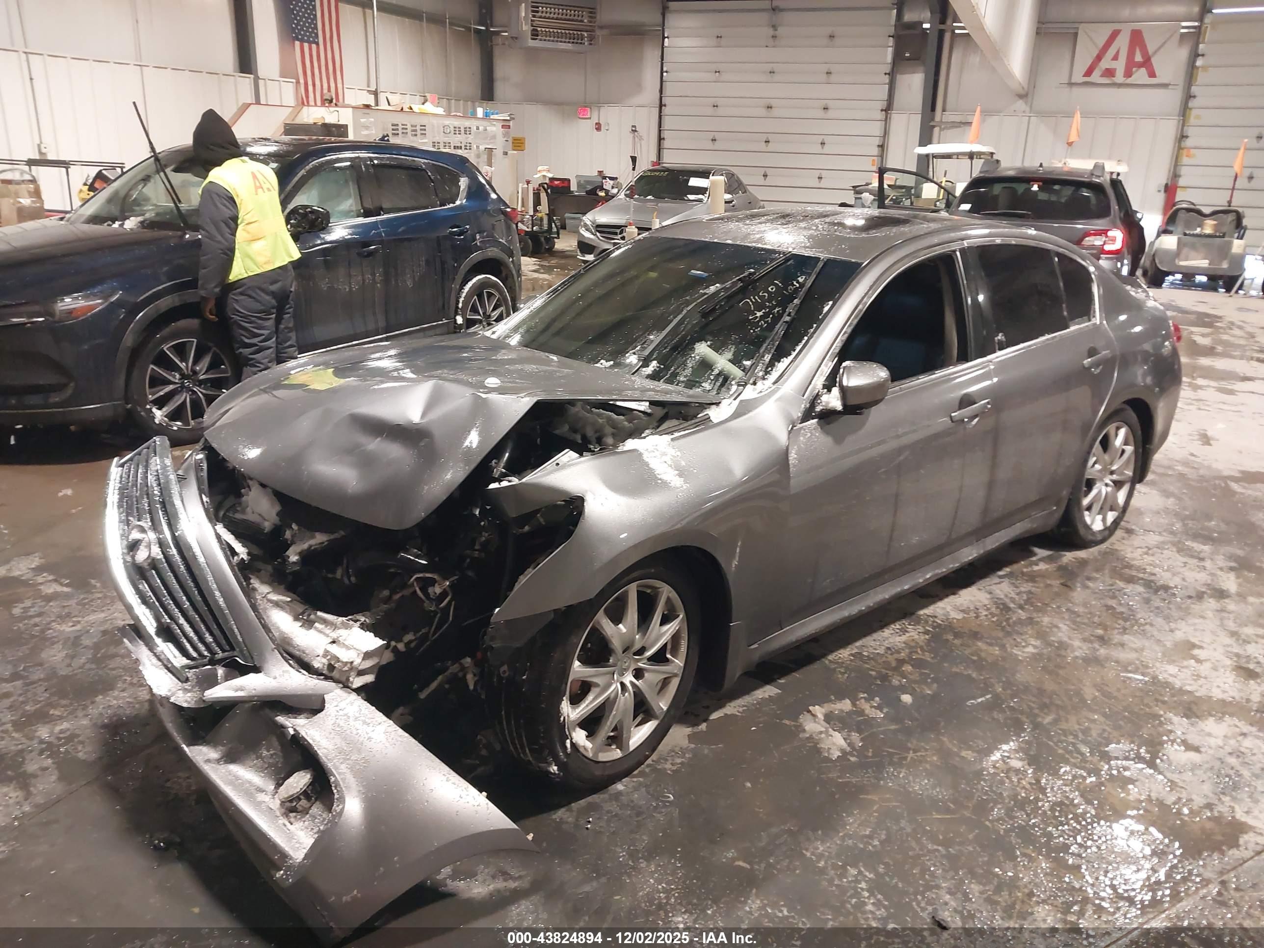 INFINITI G37X image 2