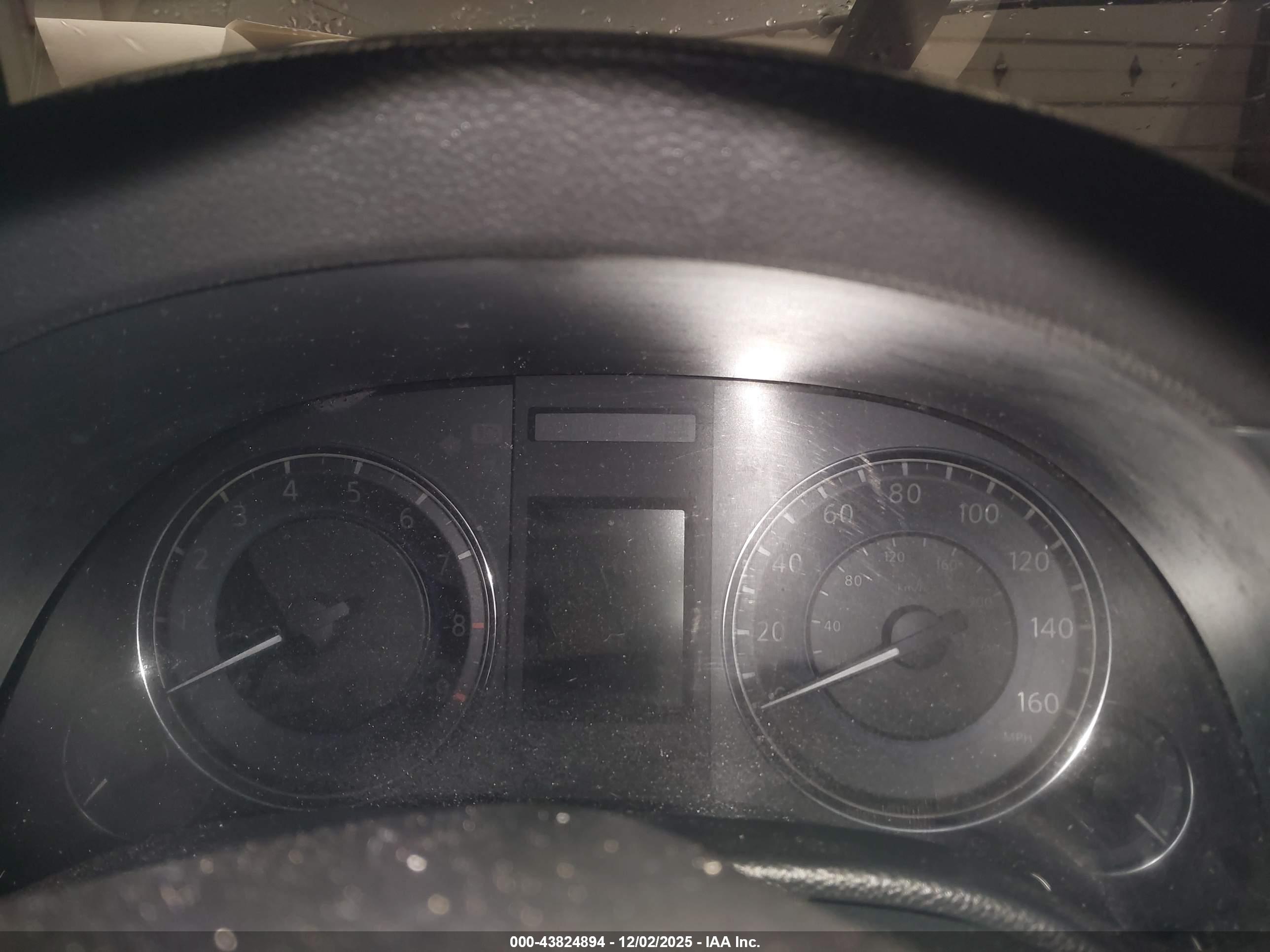 INFINITI G37X image 7