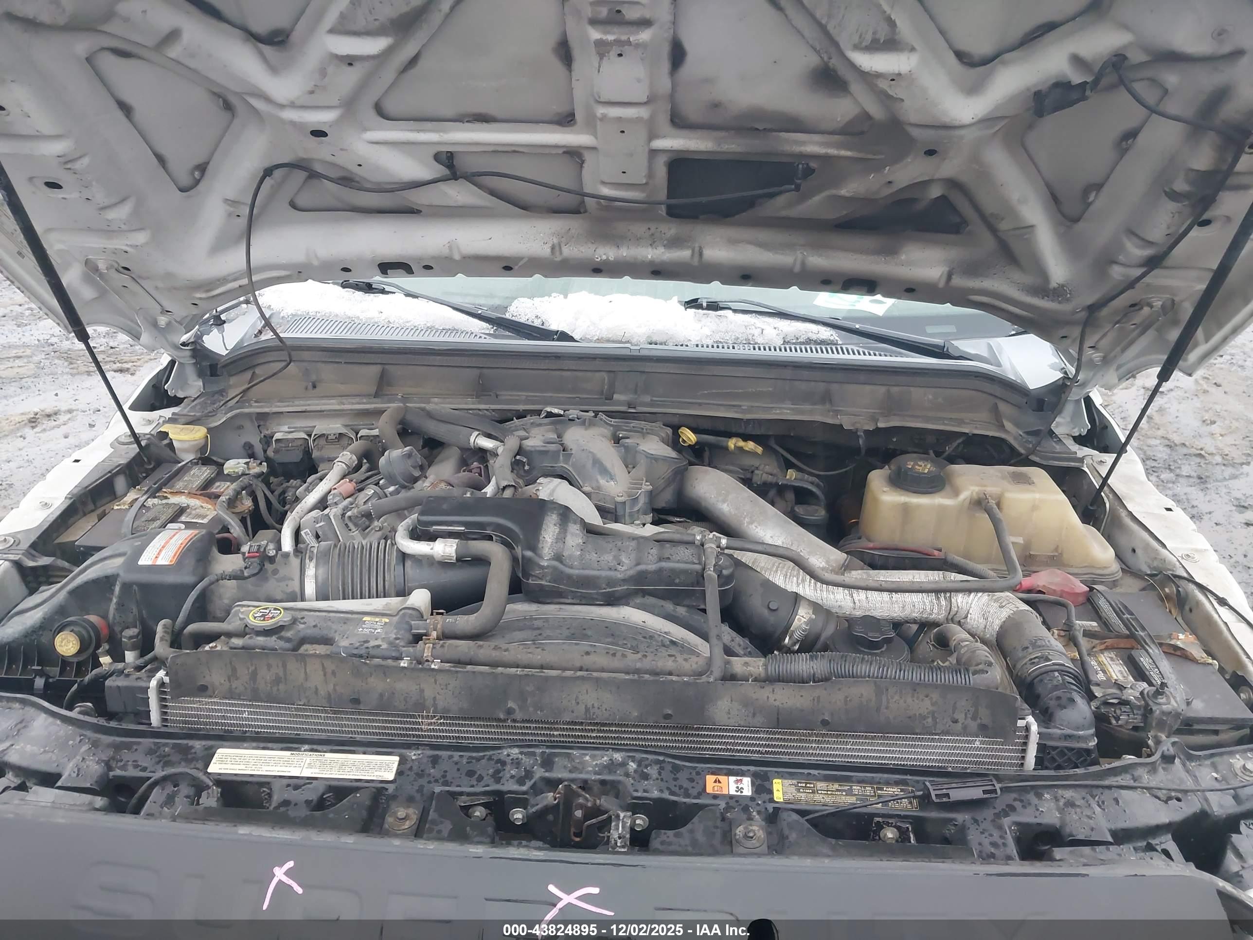 FORD F-350 image 10
