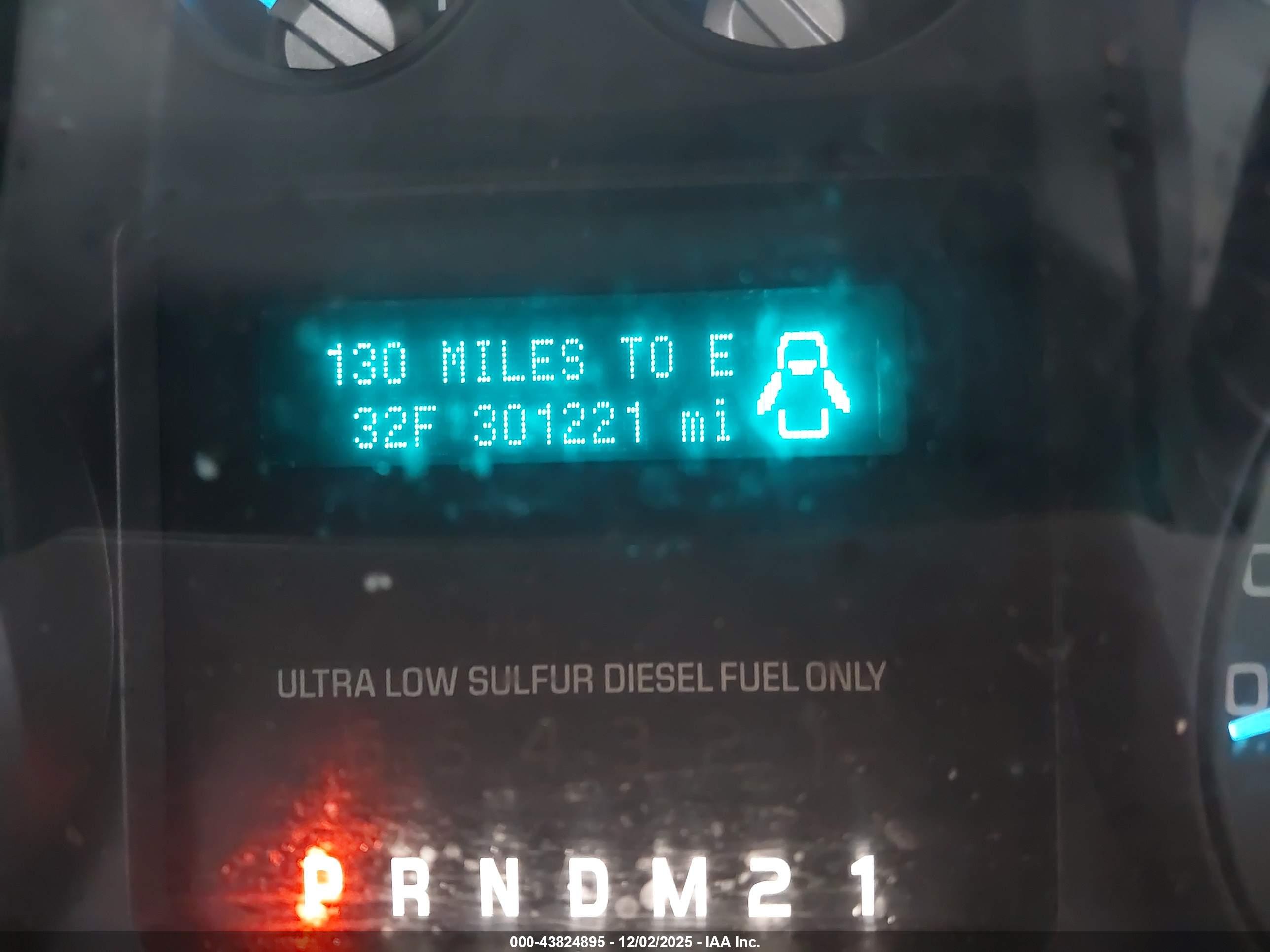 FORD F-350 image 6