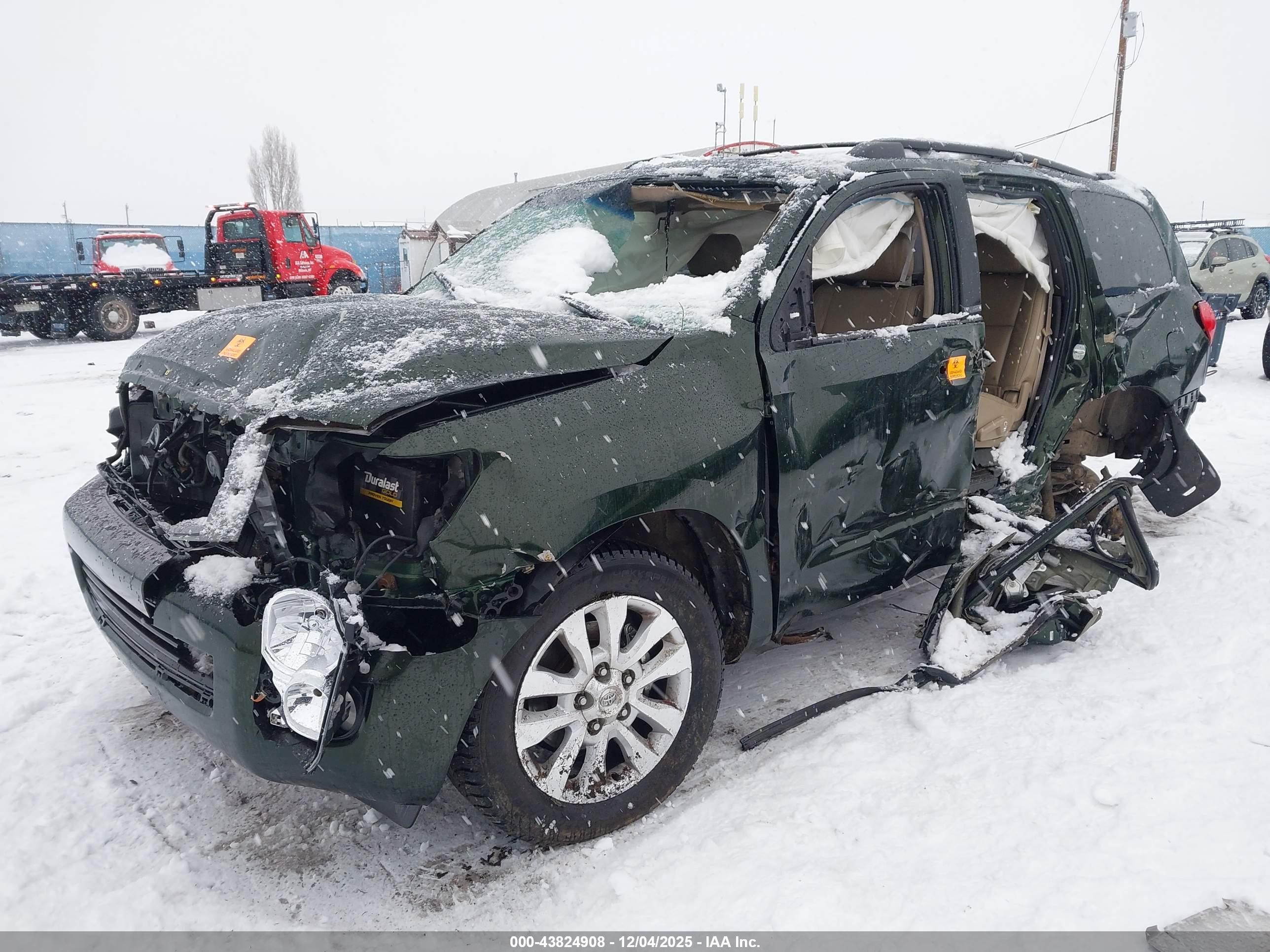 TOYOTA SEQUOIA image 2