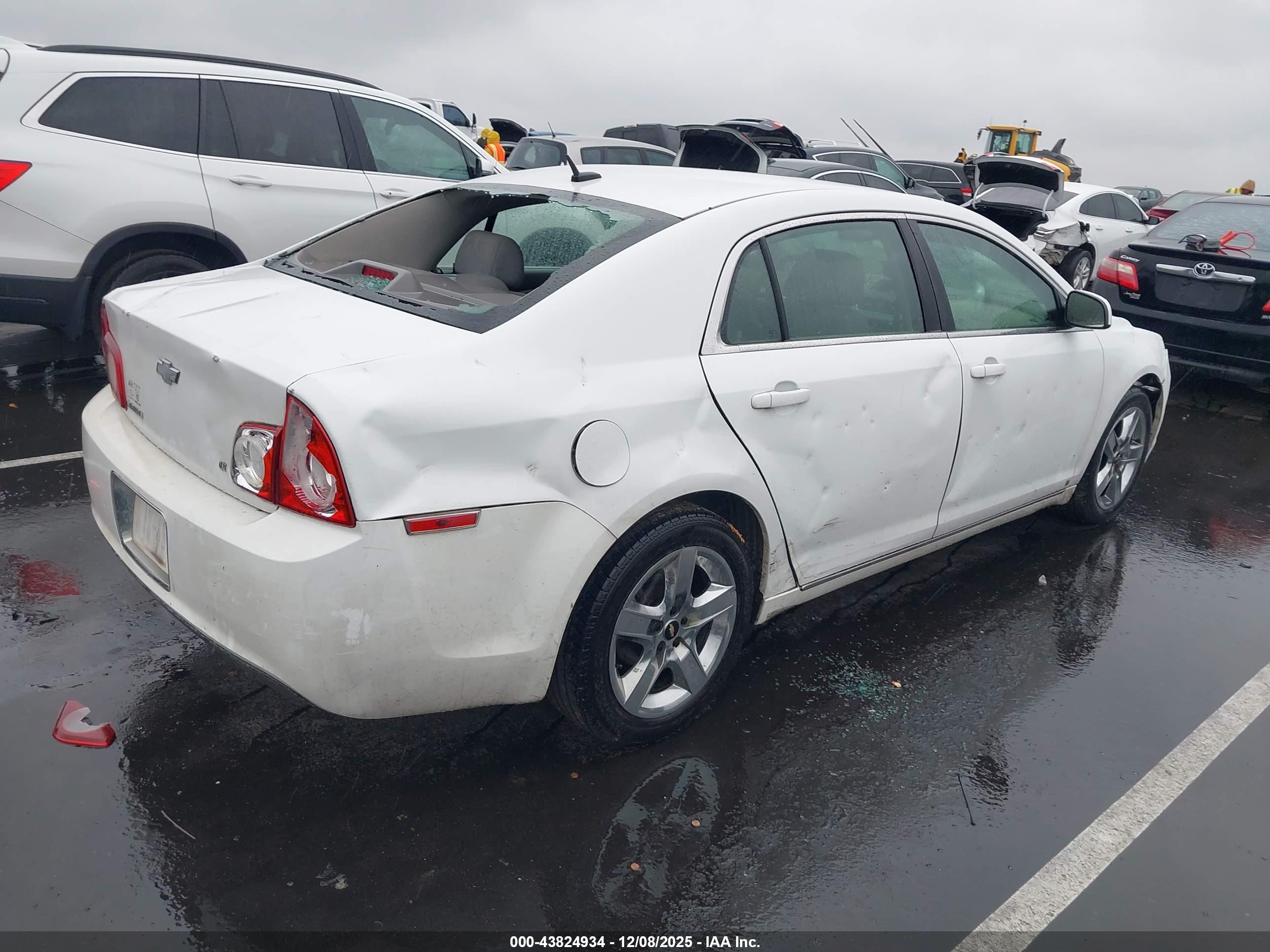 CHEVROLET MALIBU image 4