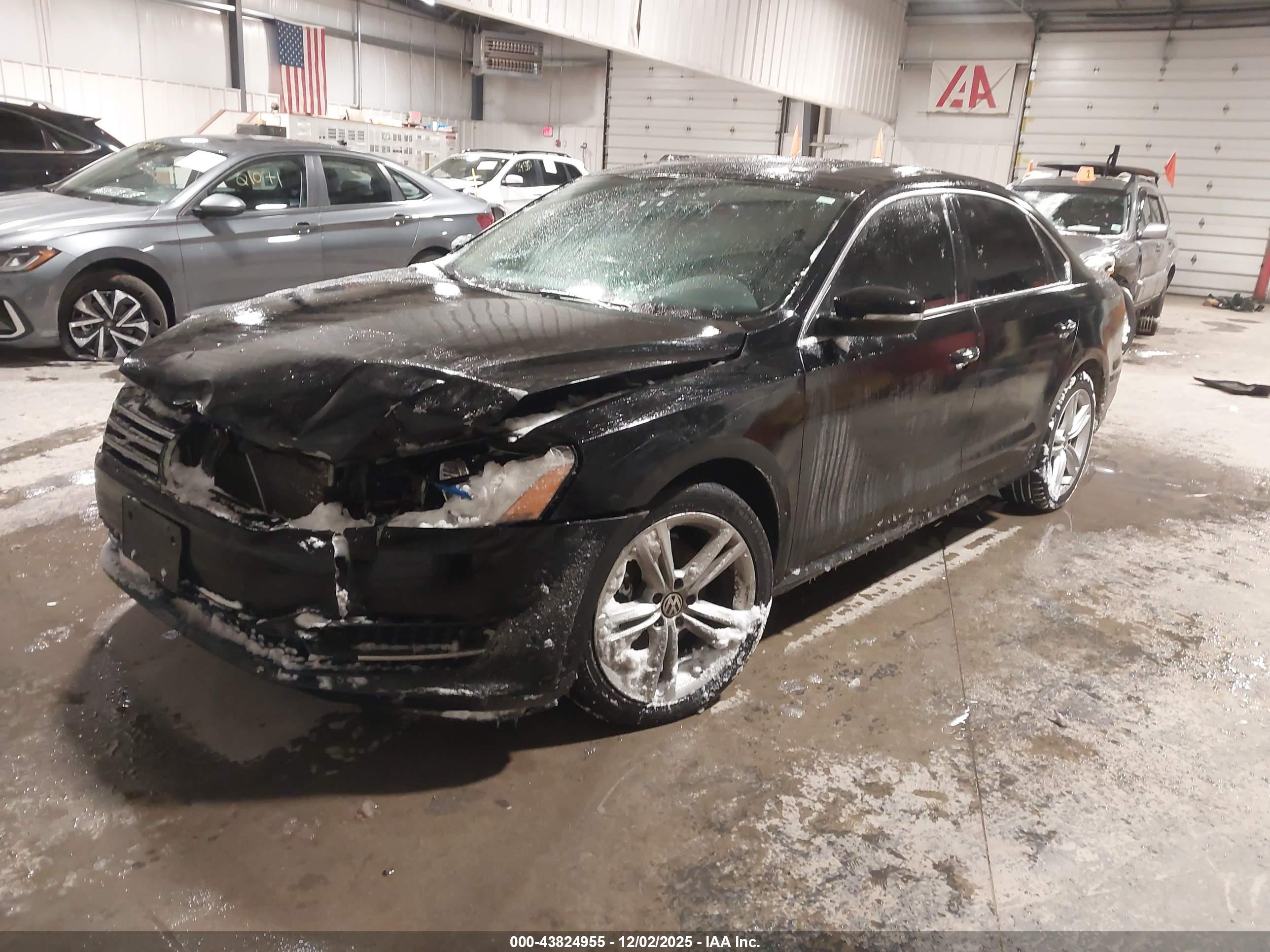 VOLKSWAGEN PASSAT image 2