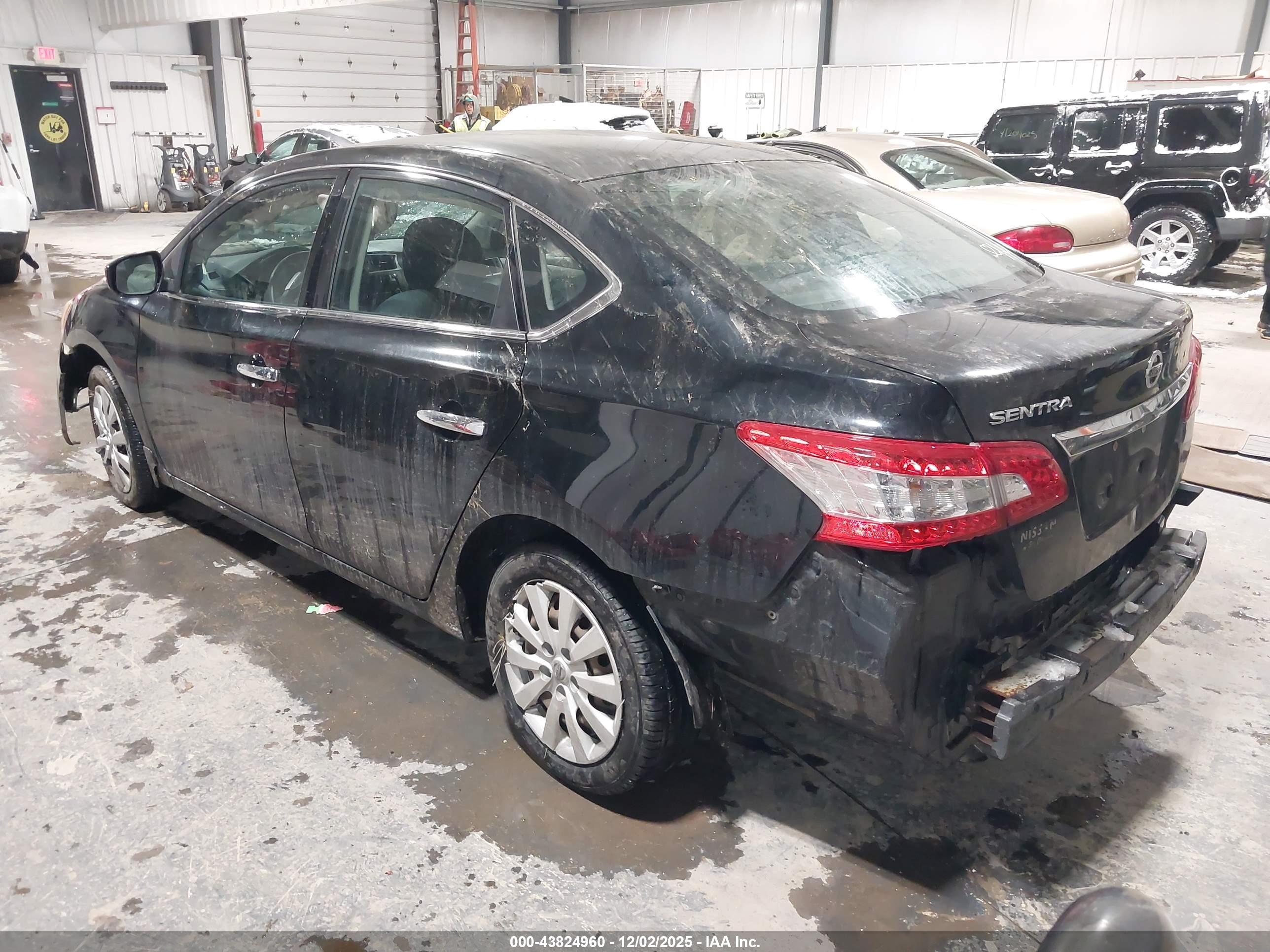 NISSAN SENTRA image 3