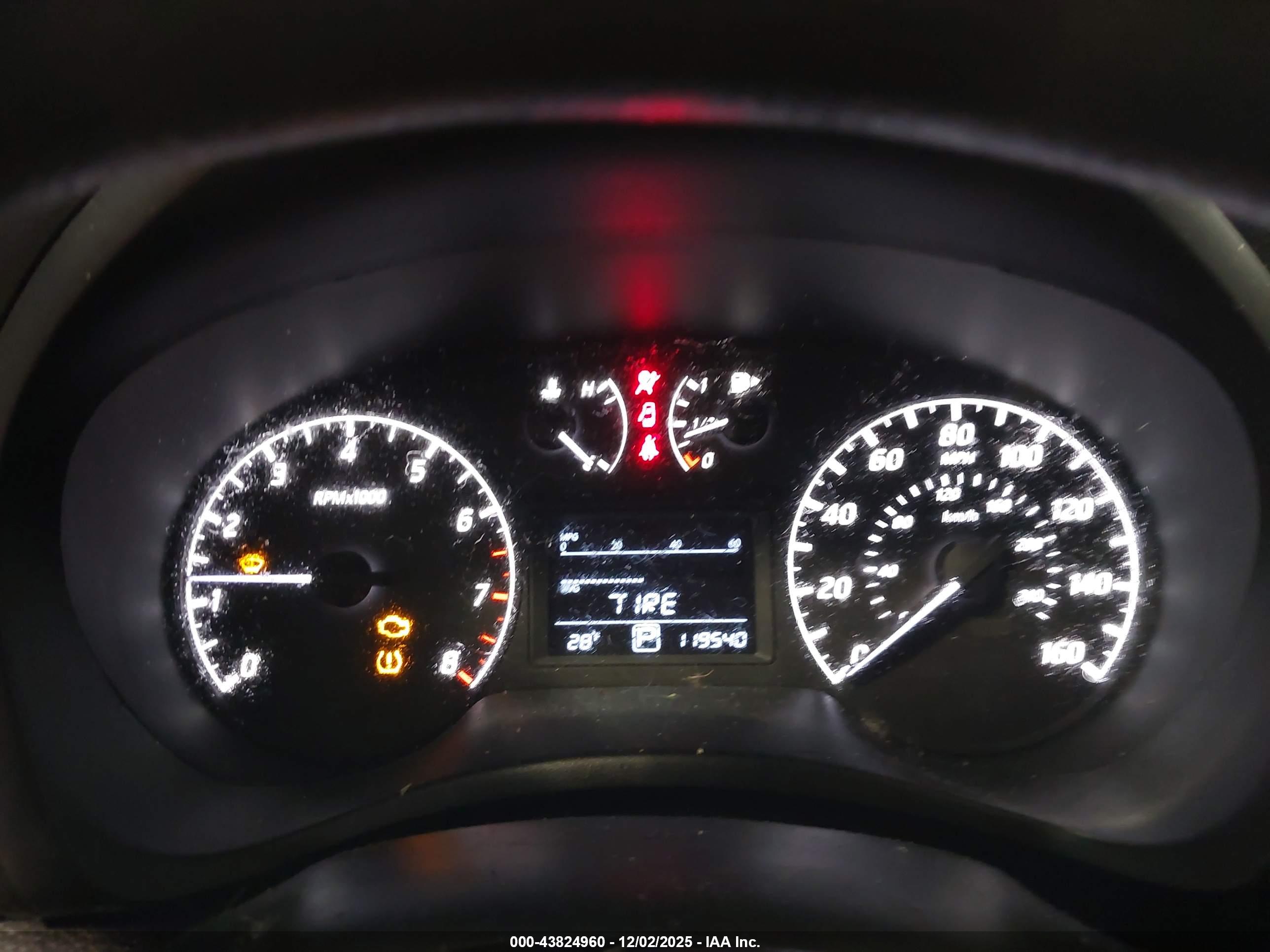 NISSAN SENTRA image 7