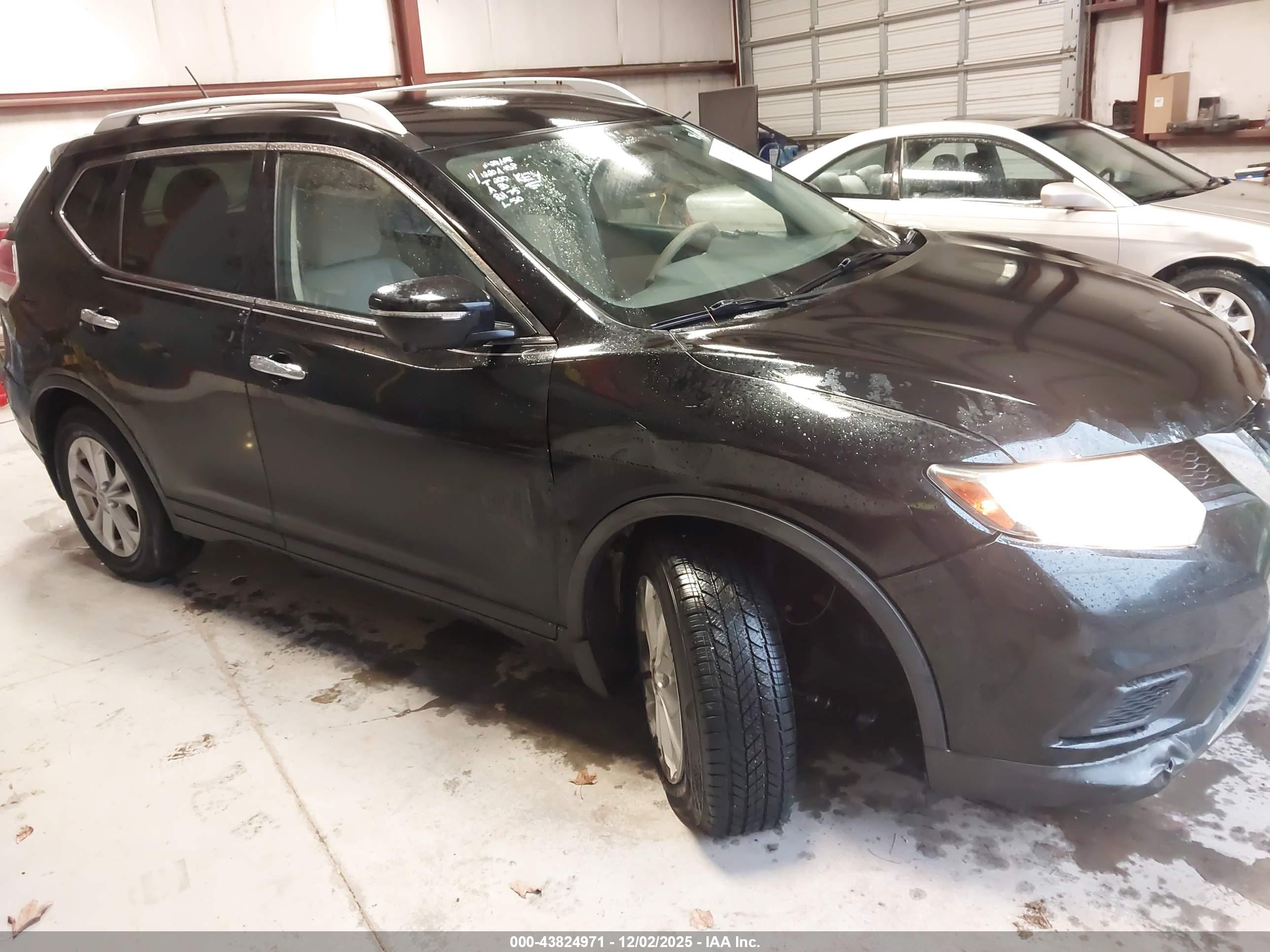NISSAN ROGUE image 6