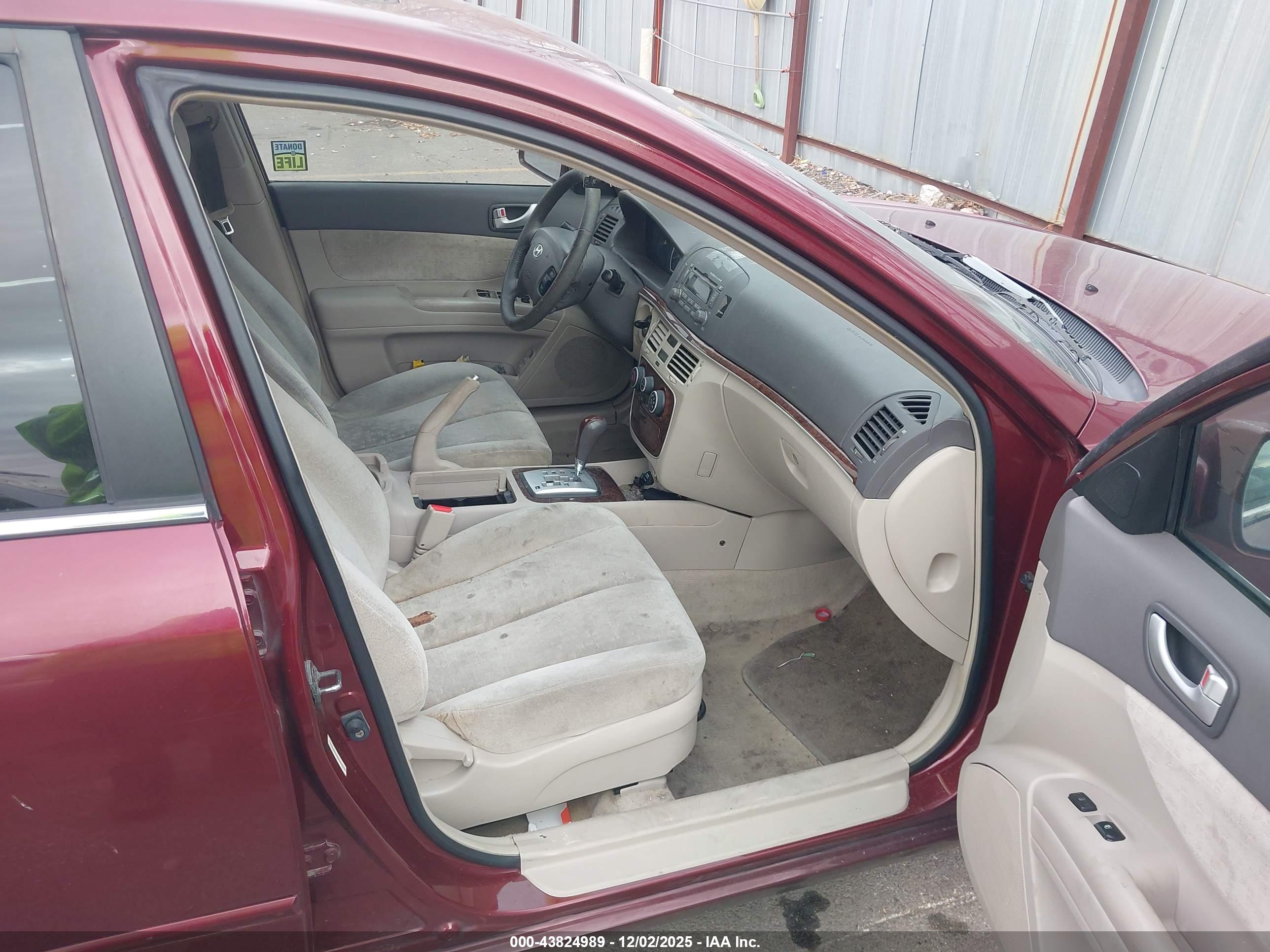 HYUNDAI SONATA image 5