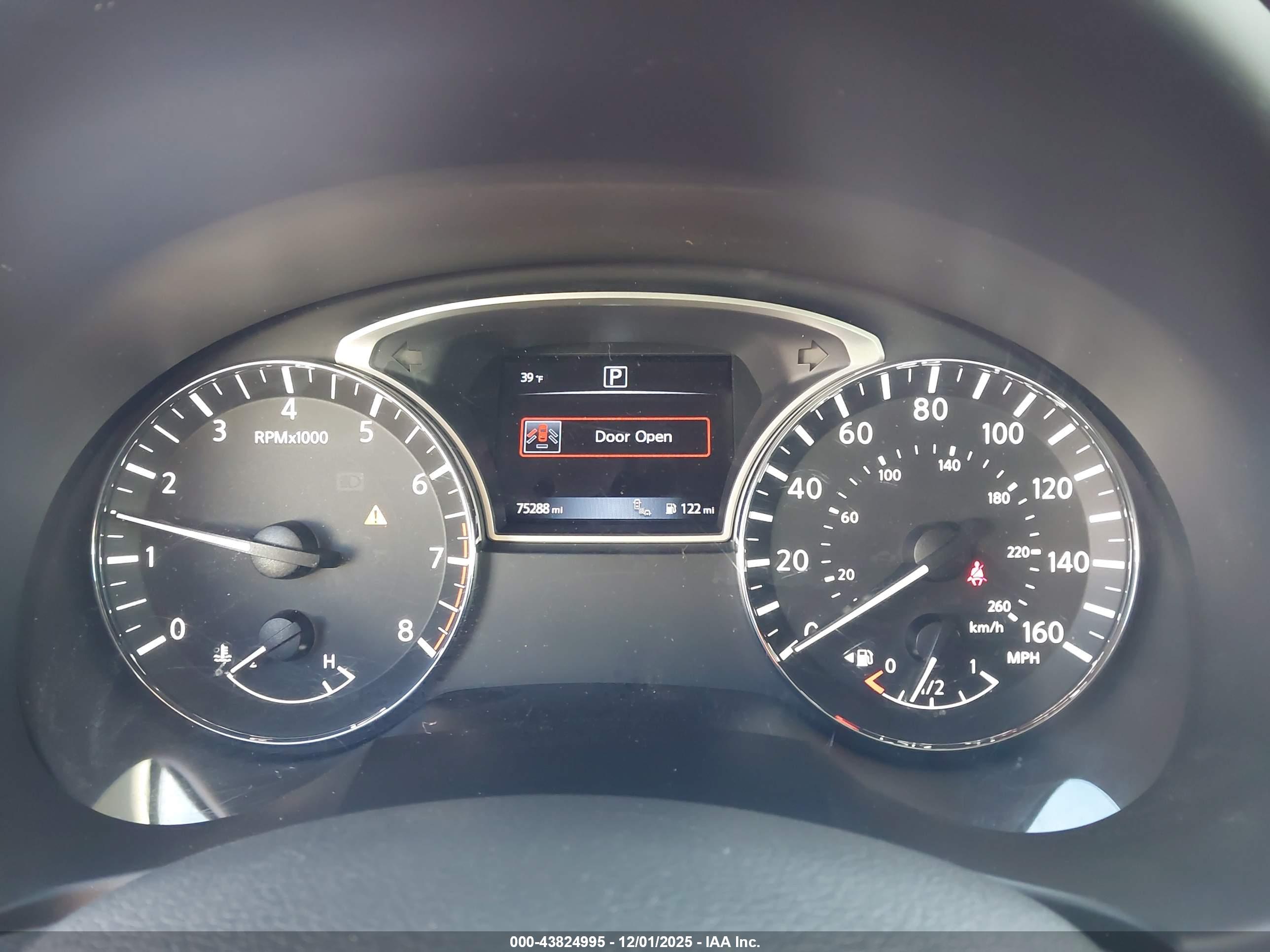 NISSAN ALTIMA image 7