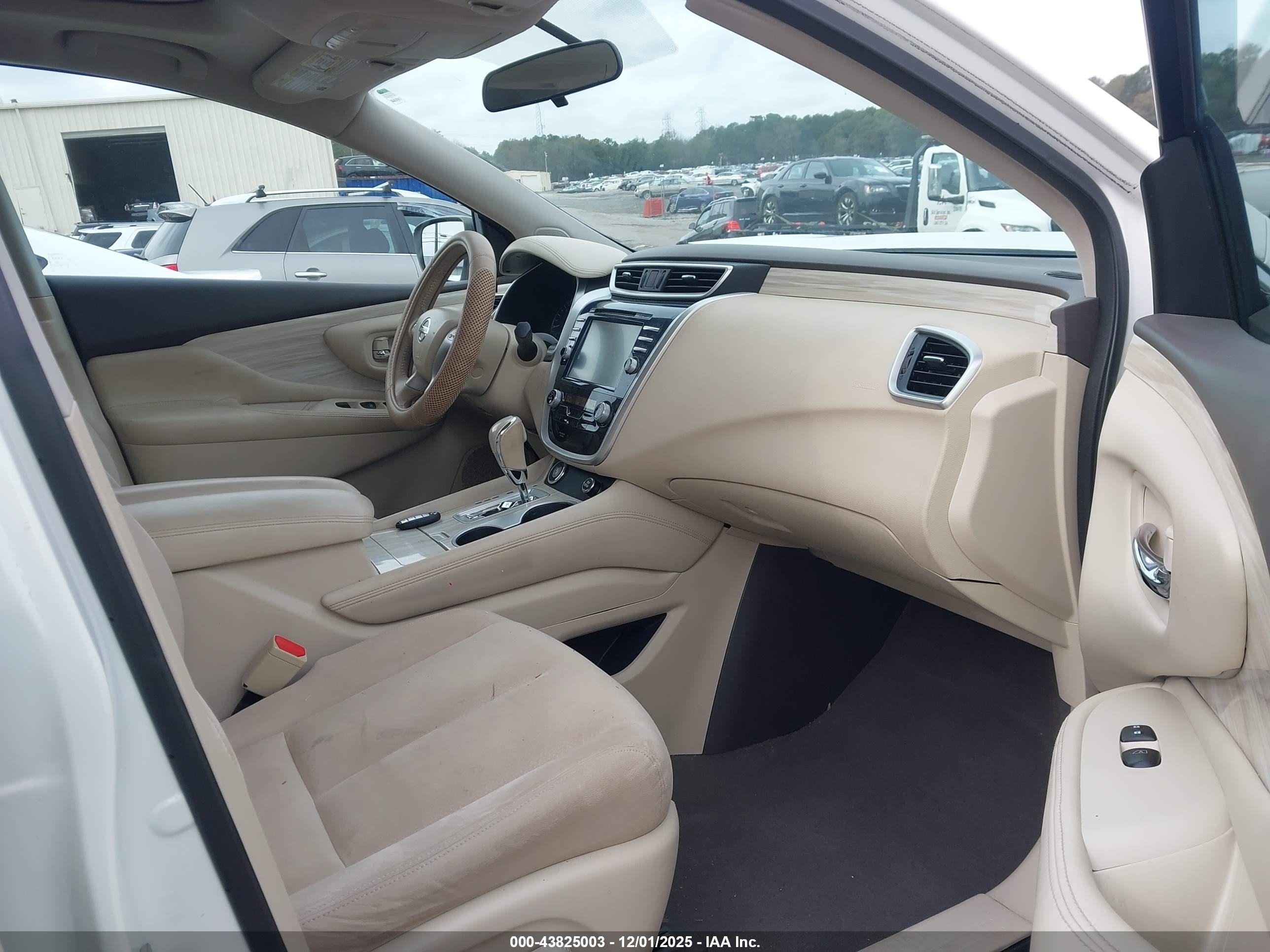 NISSAN MURANO image 5