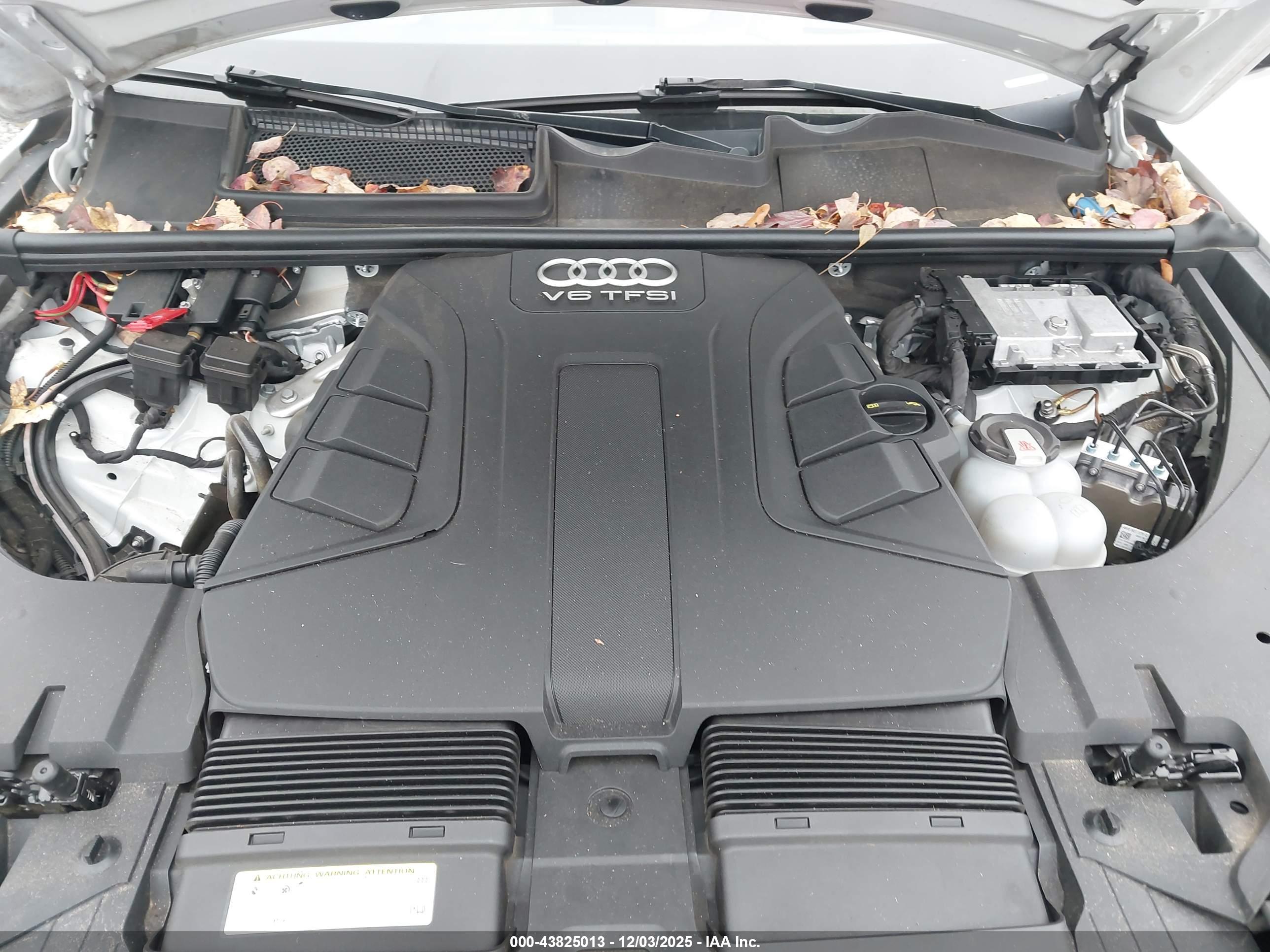 AUDI Q7 image 10