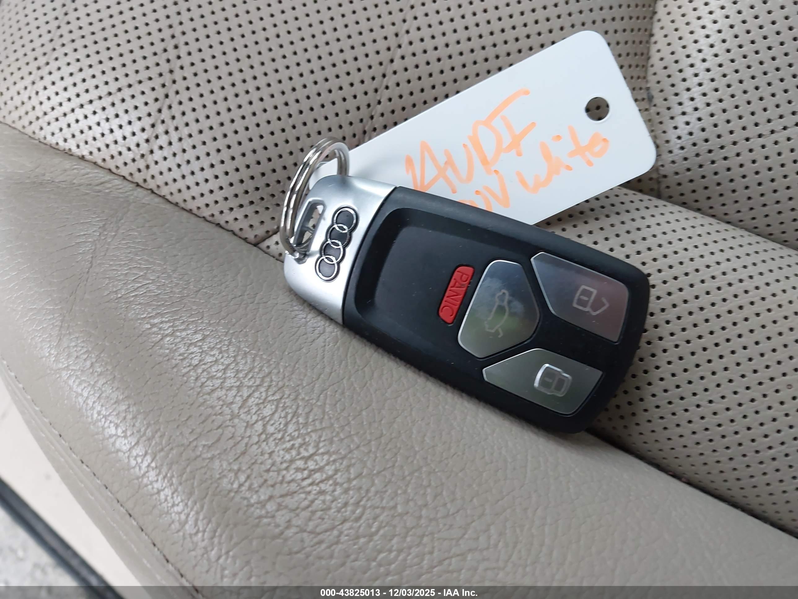 AUDI Q7 image 11