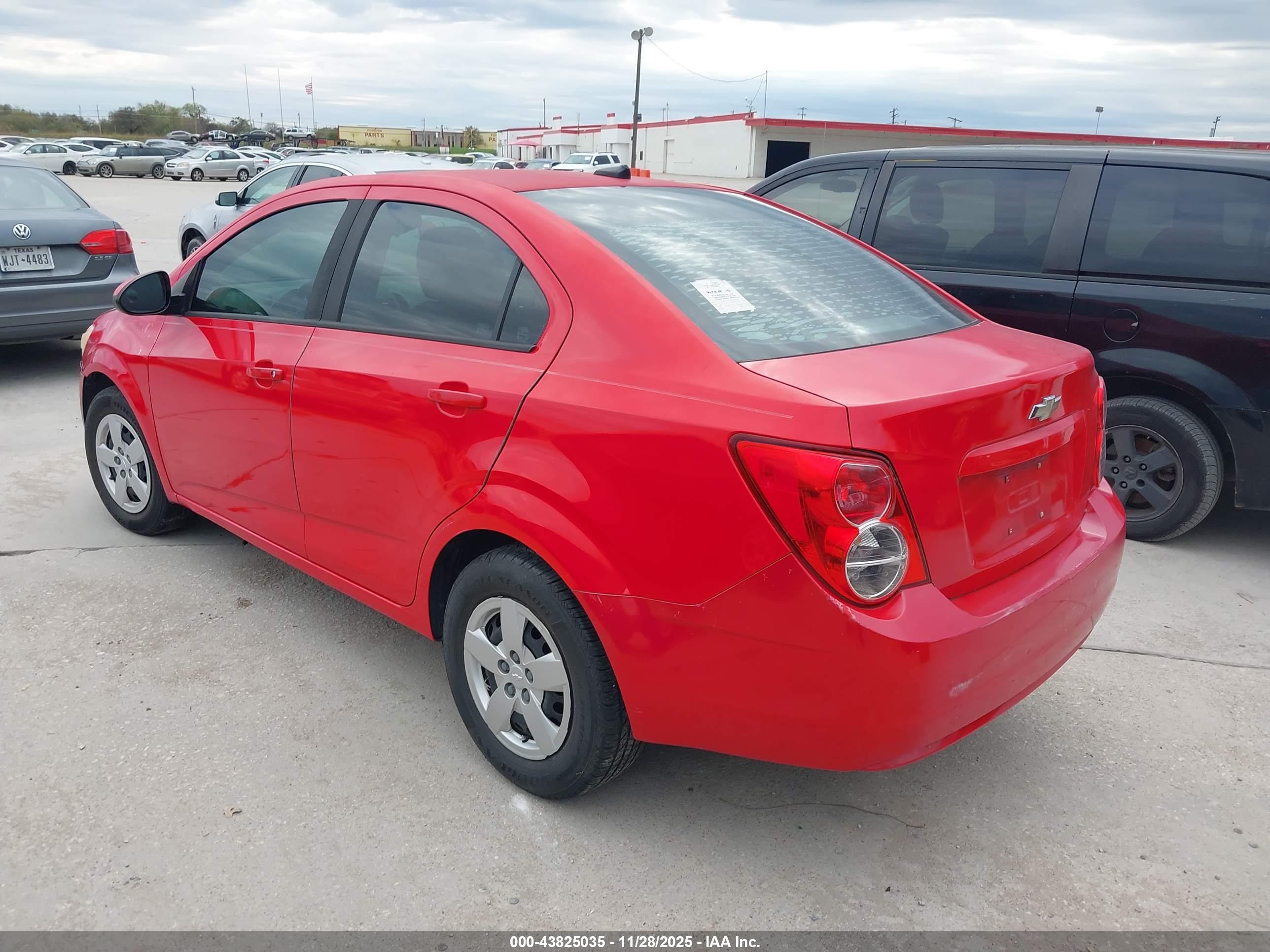 CHEVROLET SONIC image 3