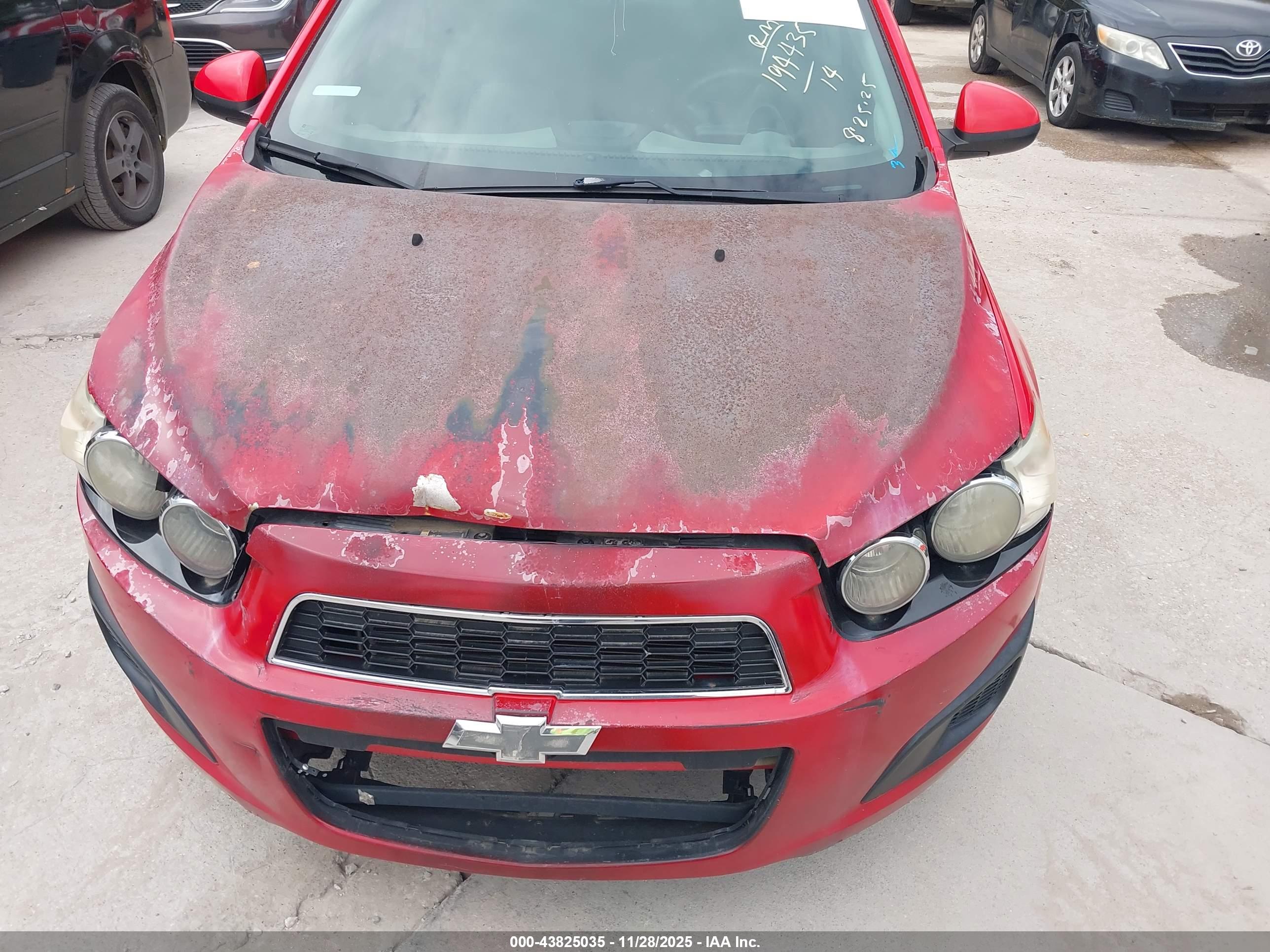 CHEVROLET SONIC image 6