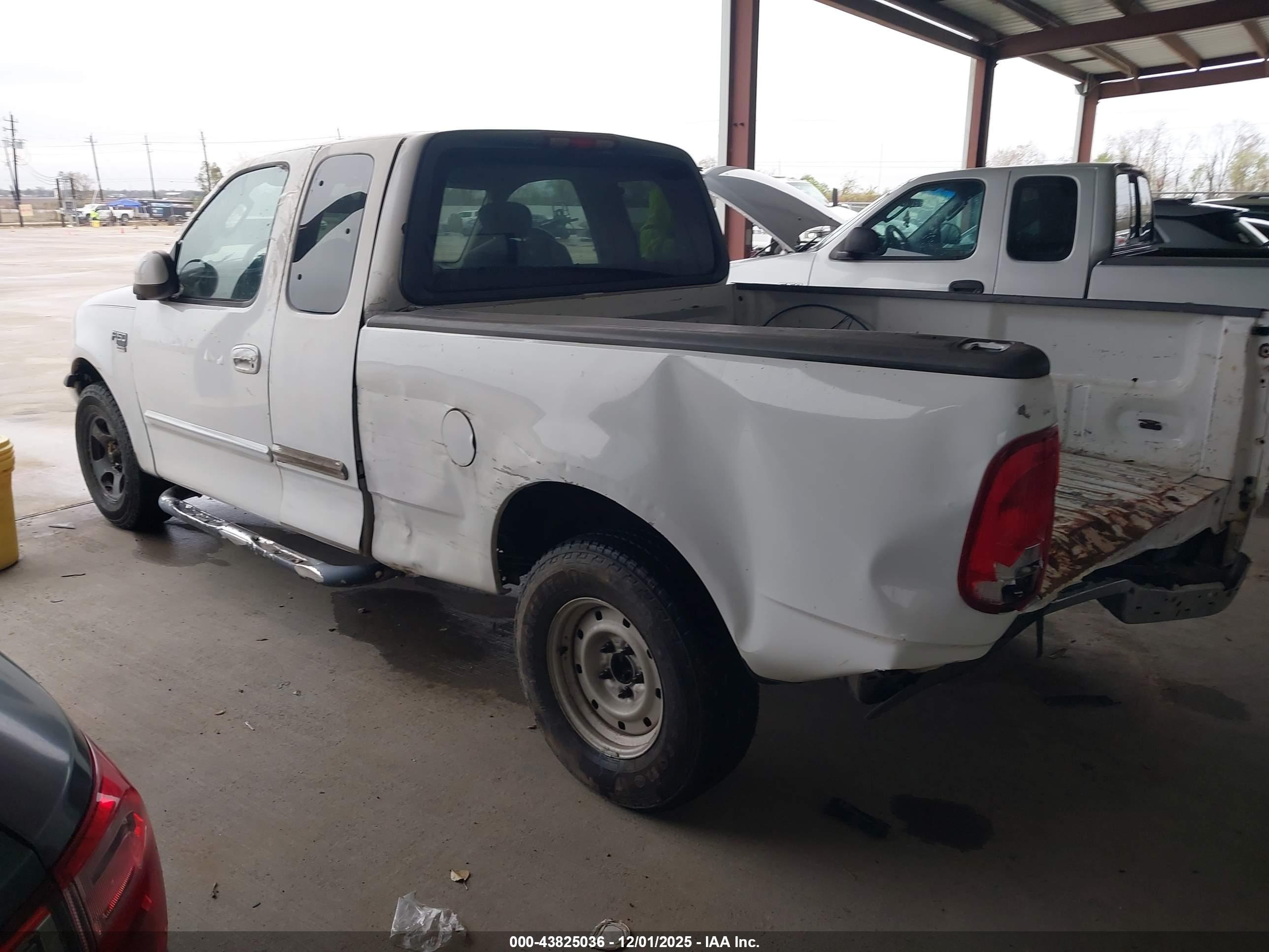 FORD F-150 image 3