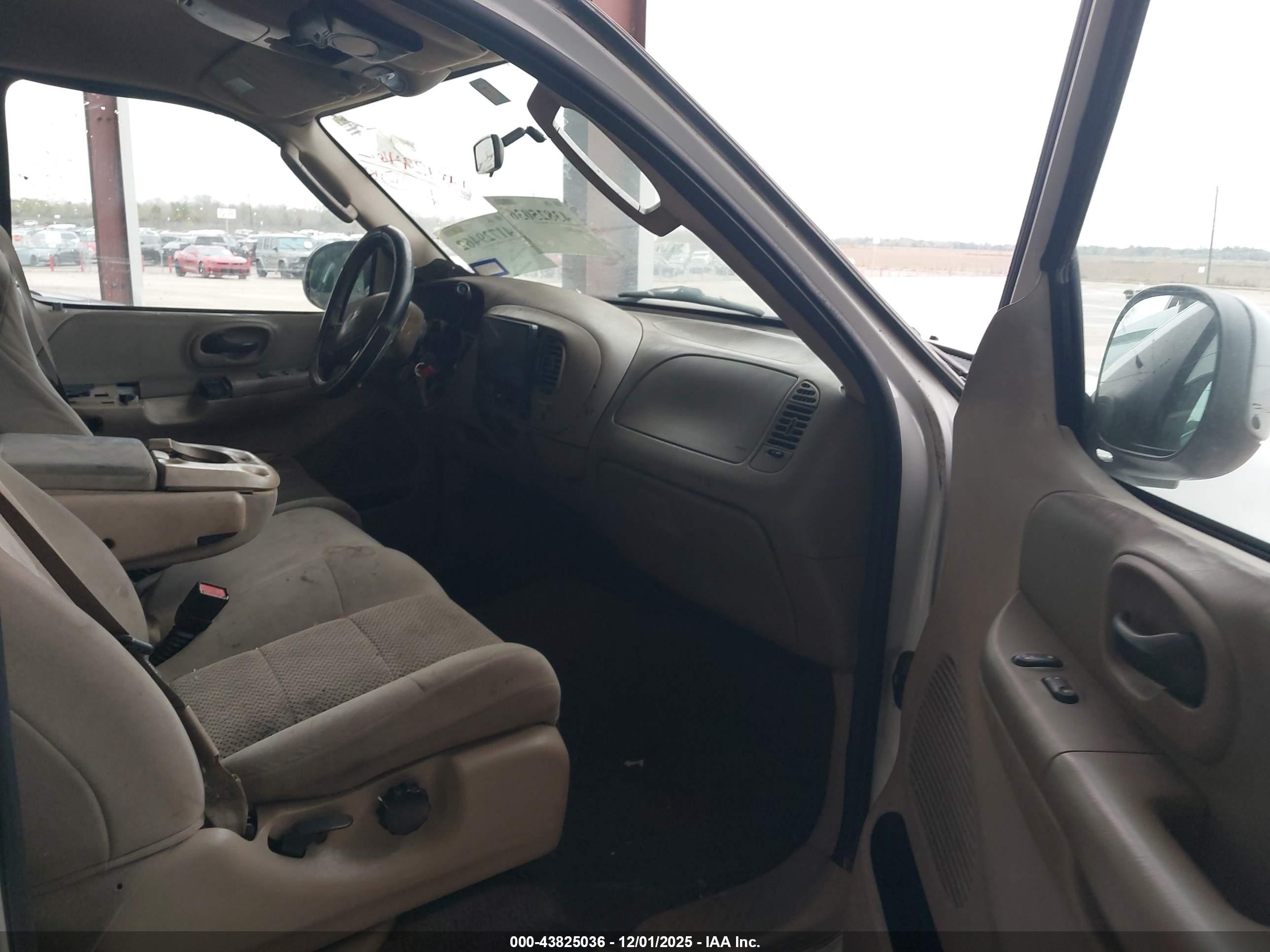 FORD F-150 image 5