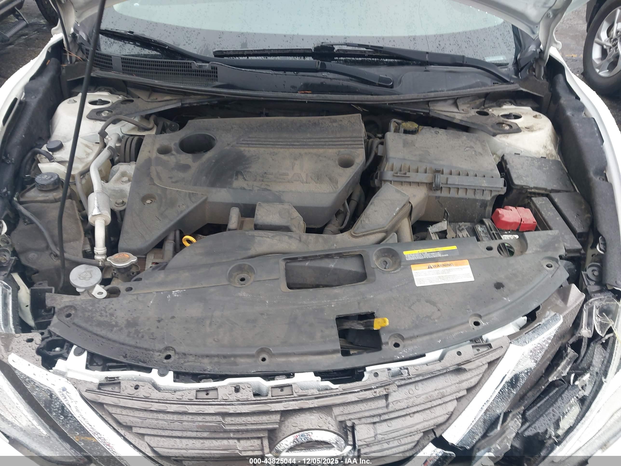 NISSAN ALTIMA image 10
