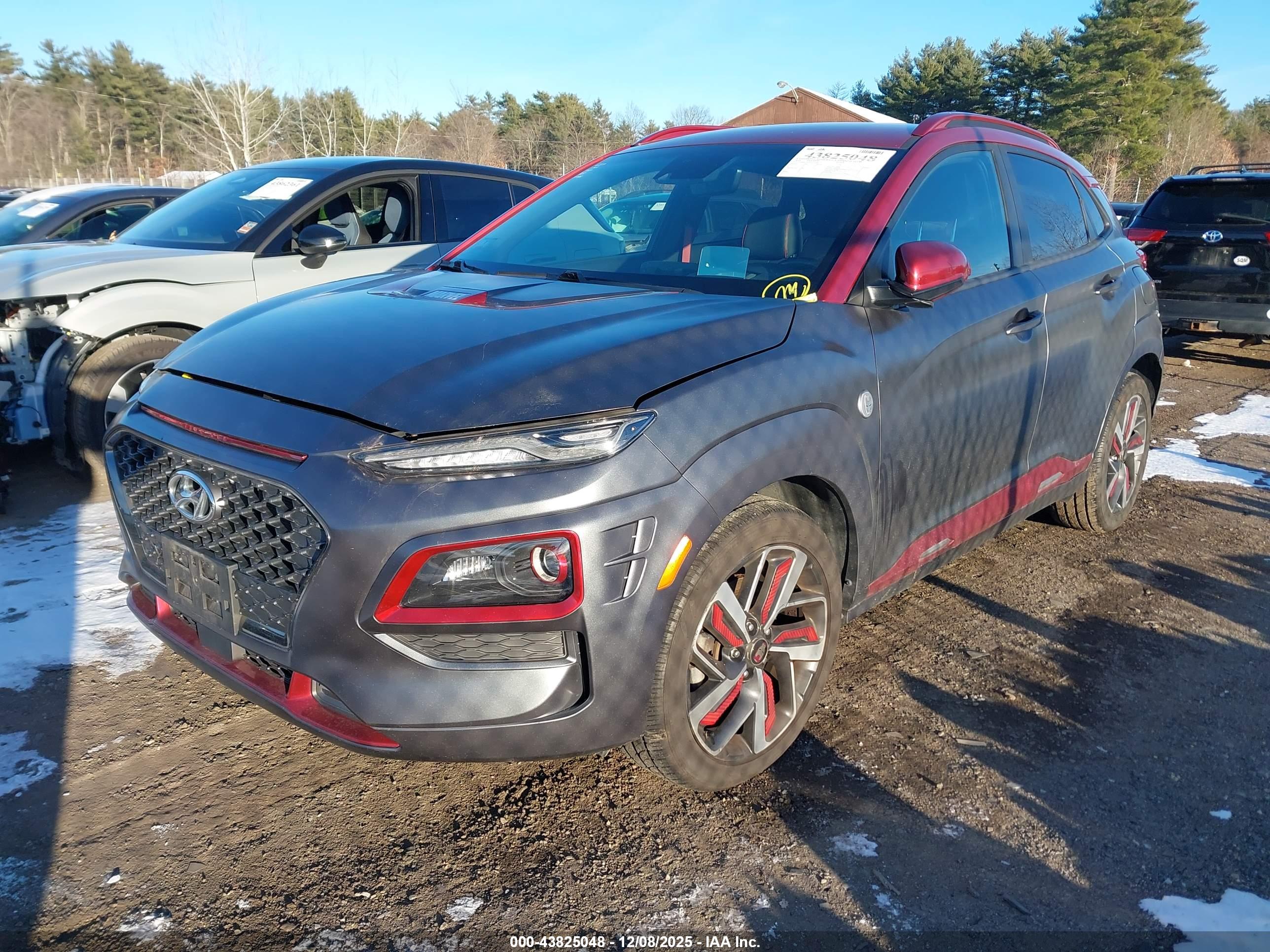 HYUNDAI KONA image 2