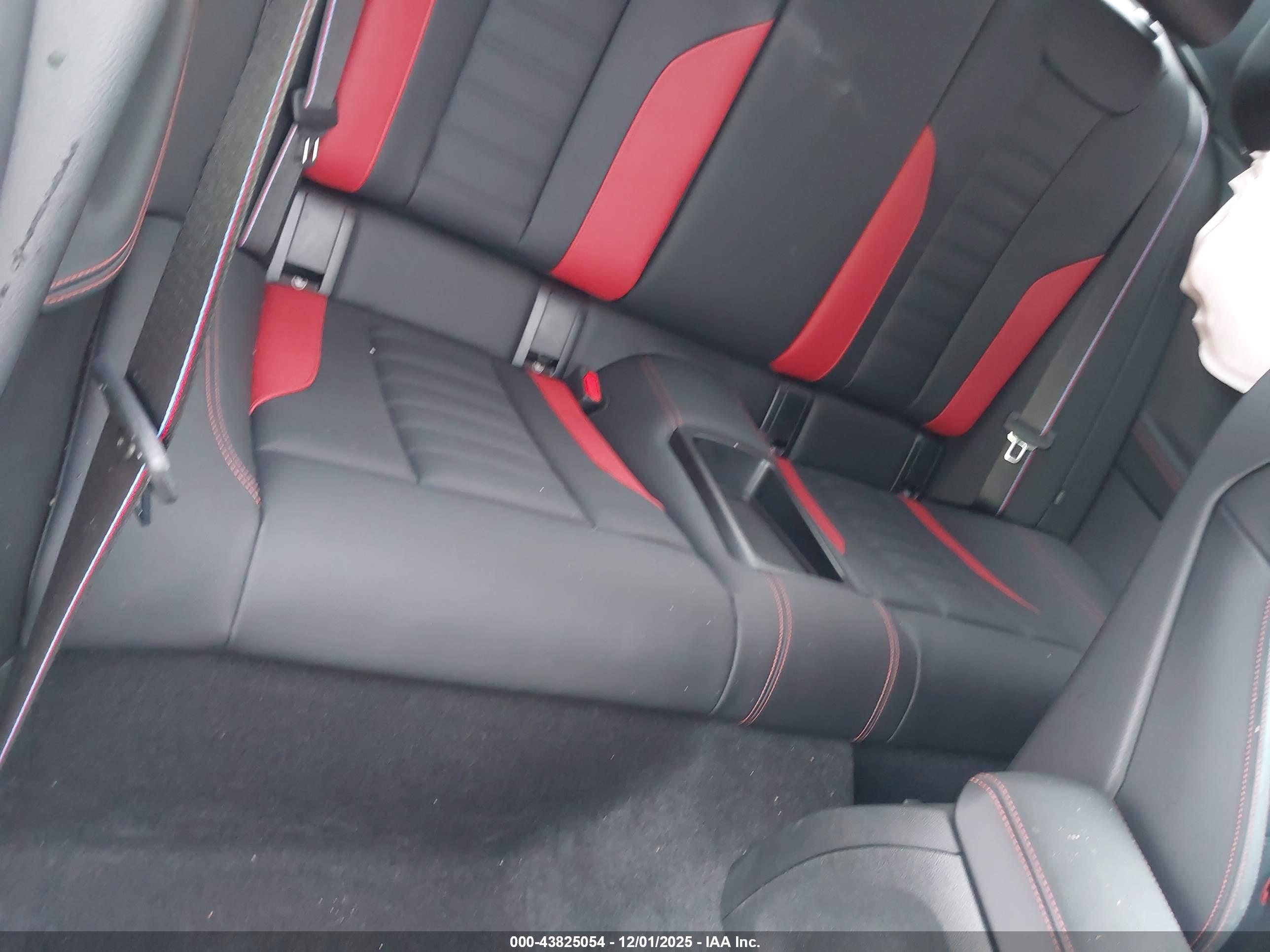 BMW M2 image 8