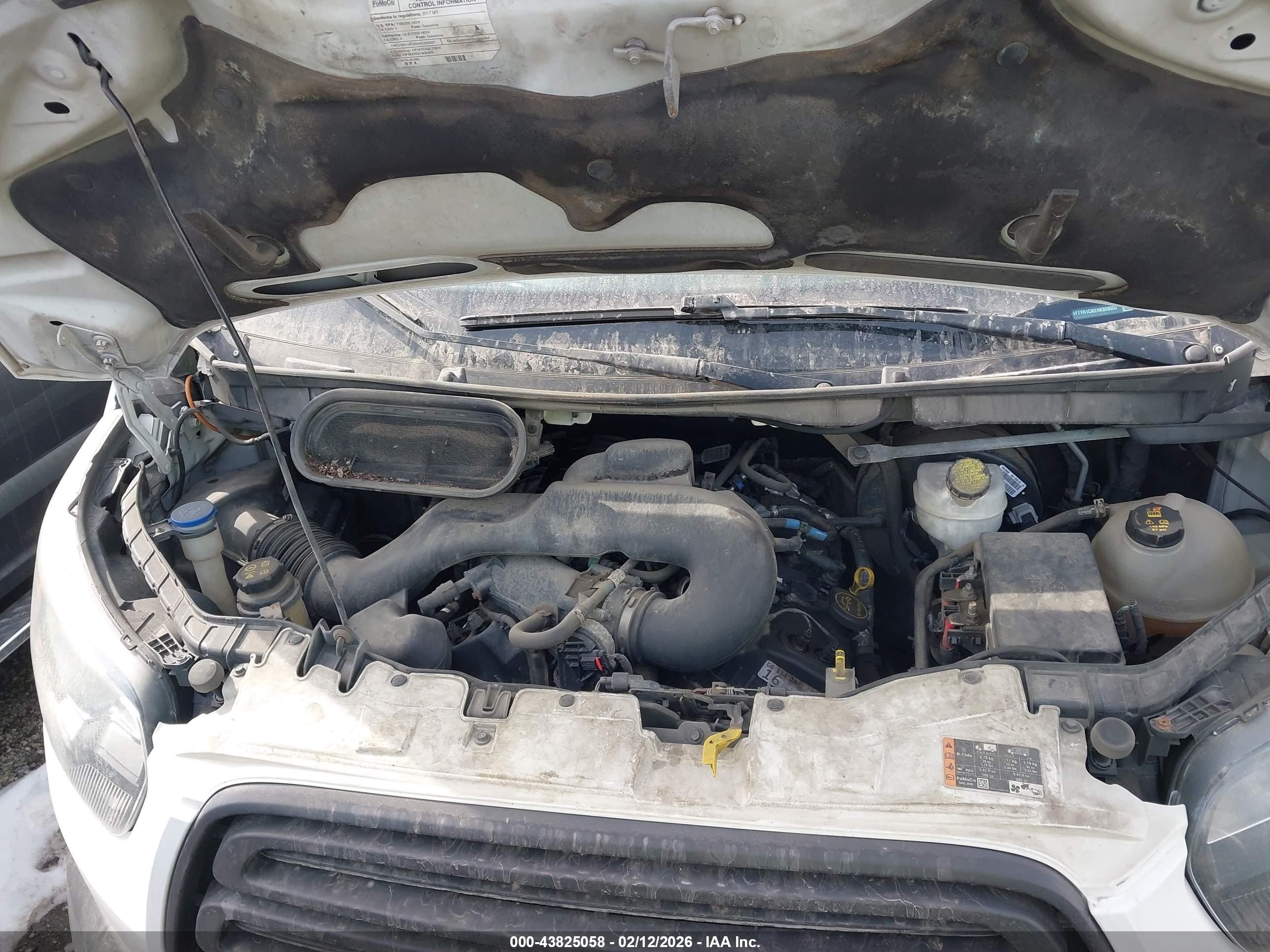 FORD TRANSIT-250 image 10