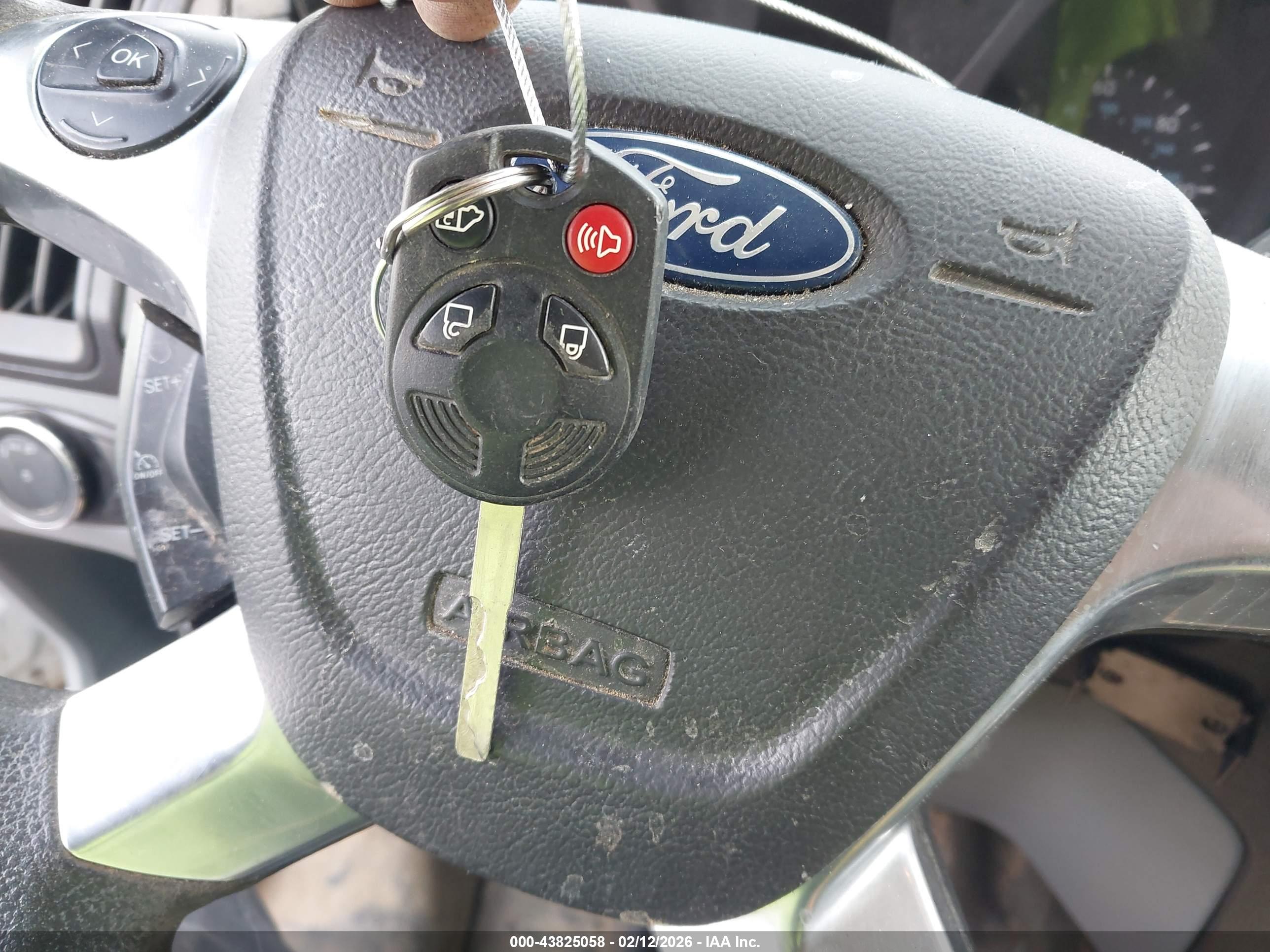 FORD TRANSIT-250 image 11