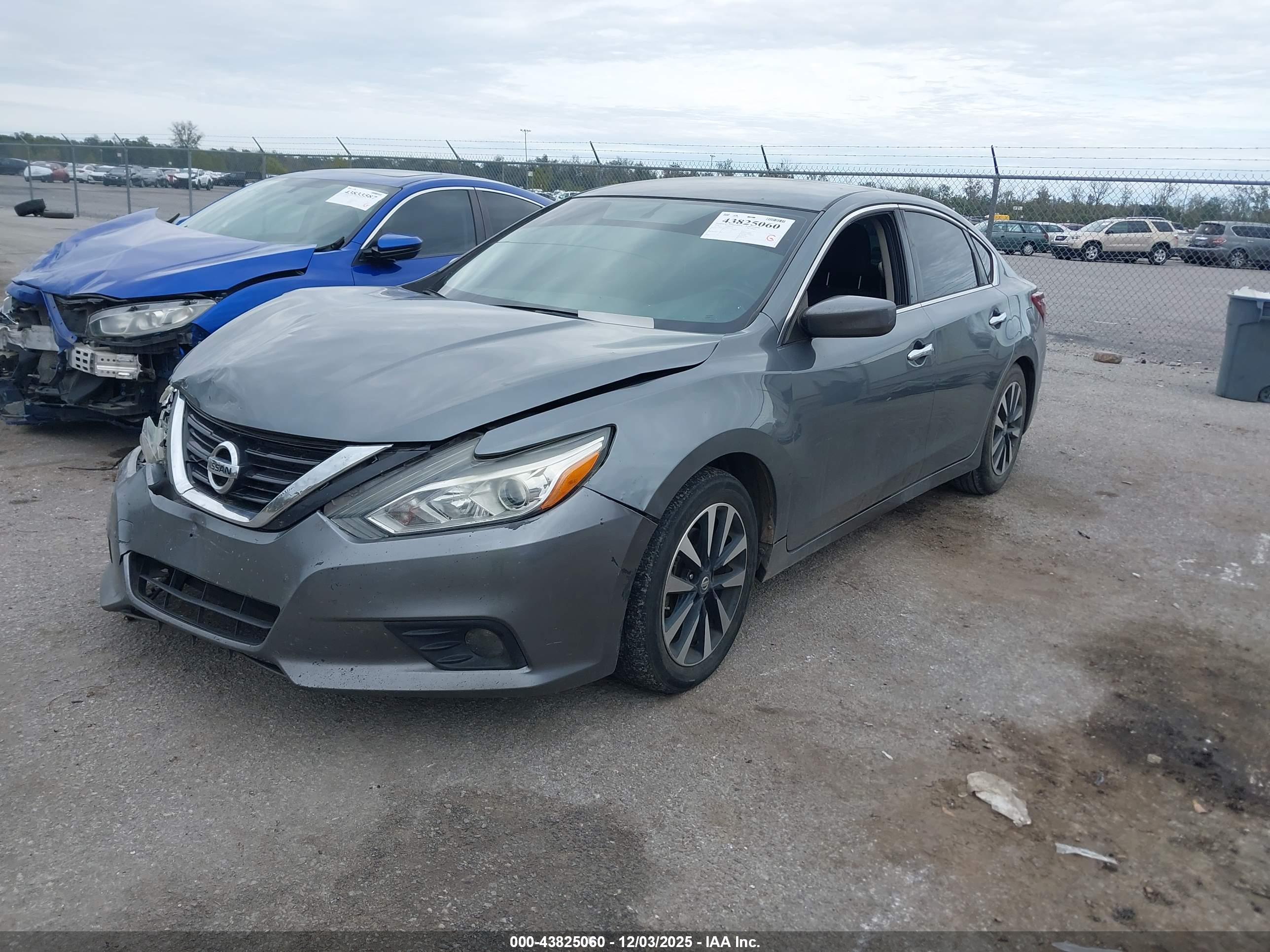 NISSAN ALTIMA image 2