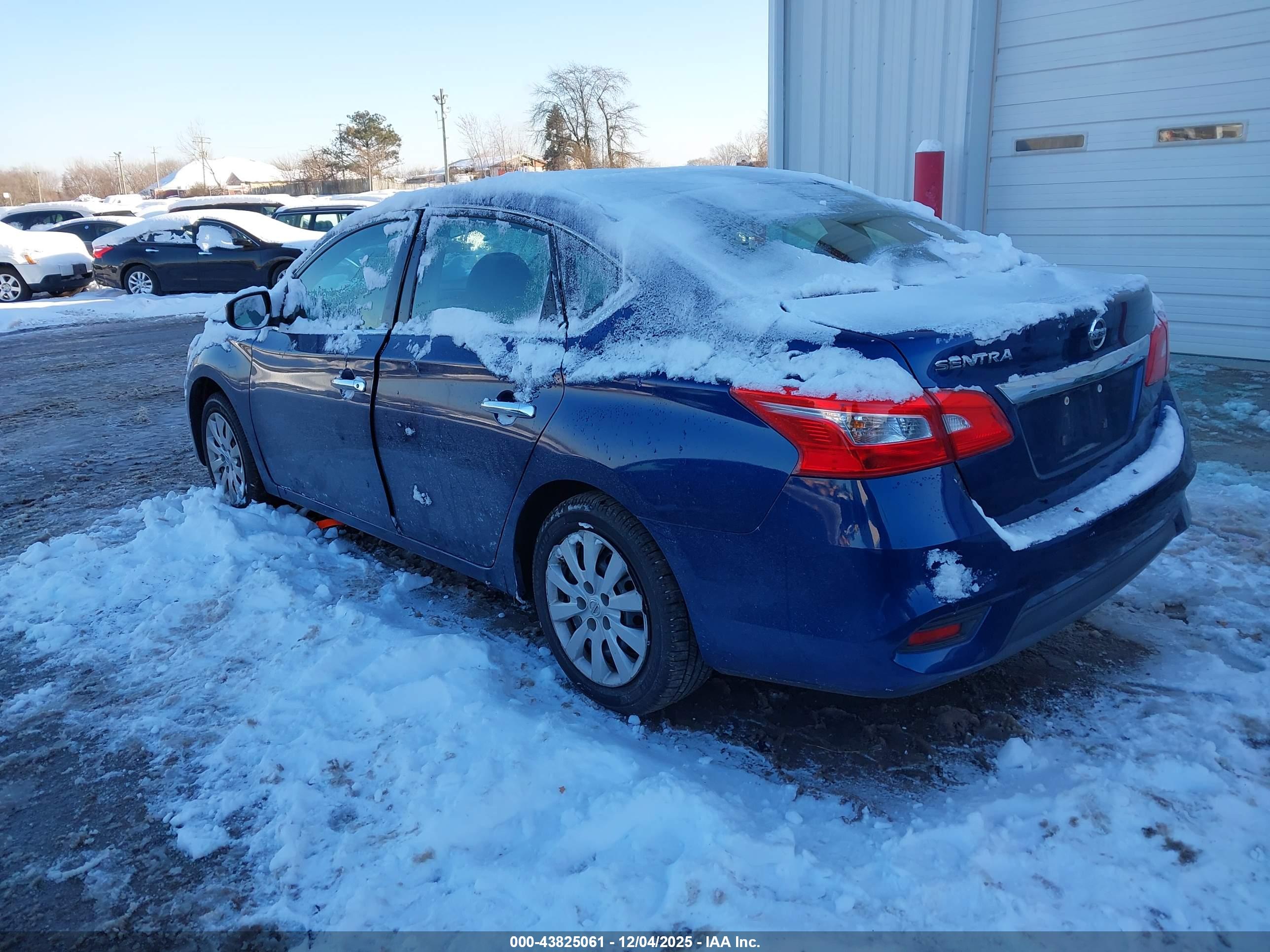 NISSAN SENTRA image 3