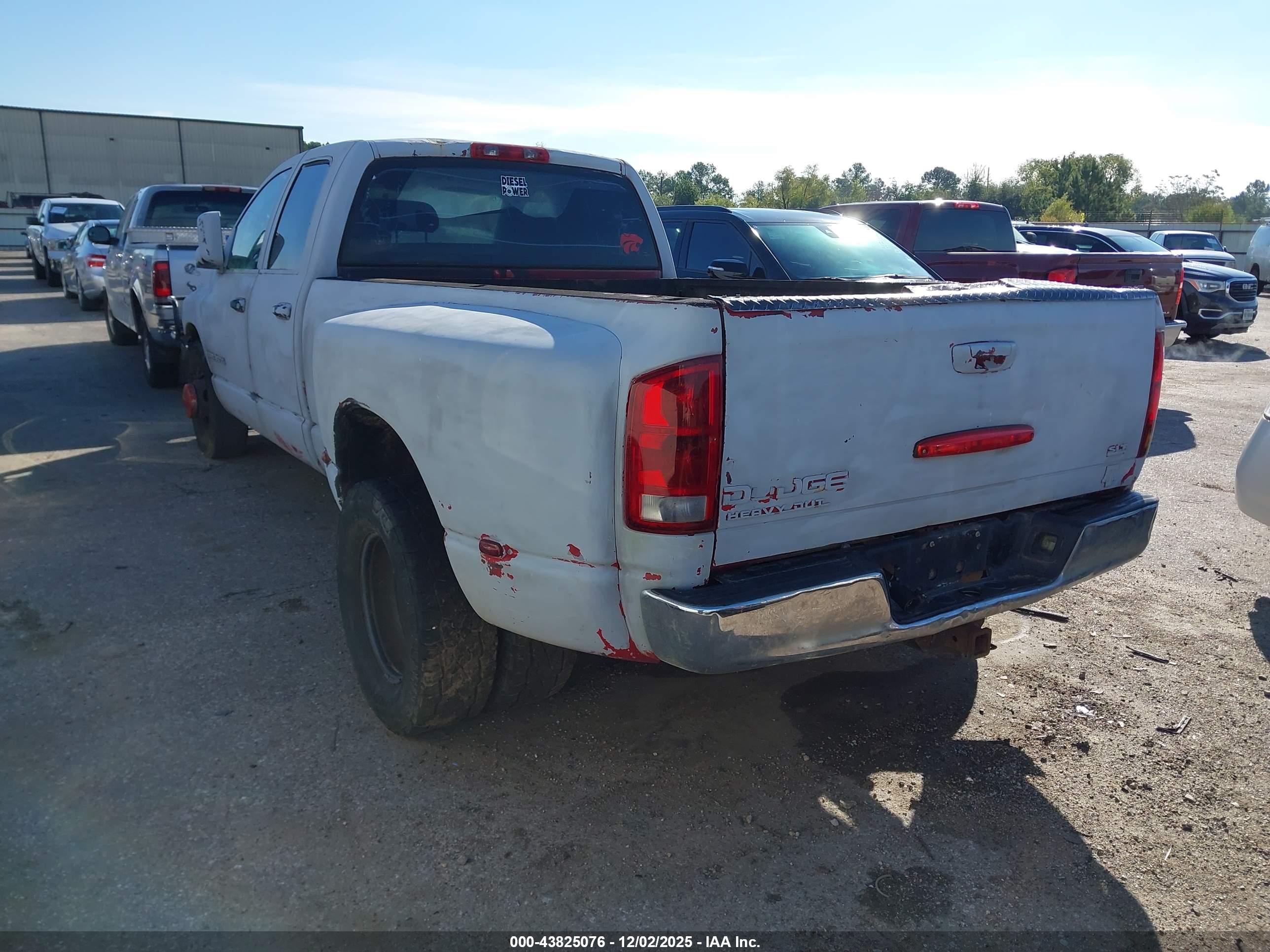 DODGE RAM image 3