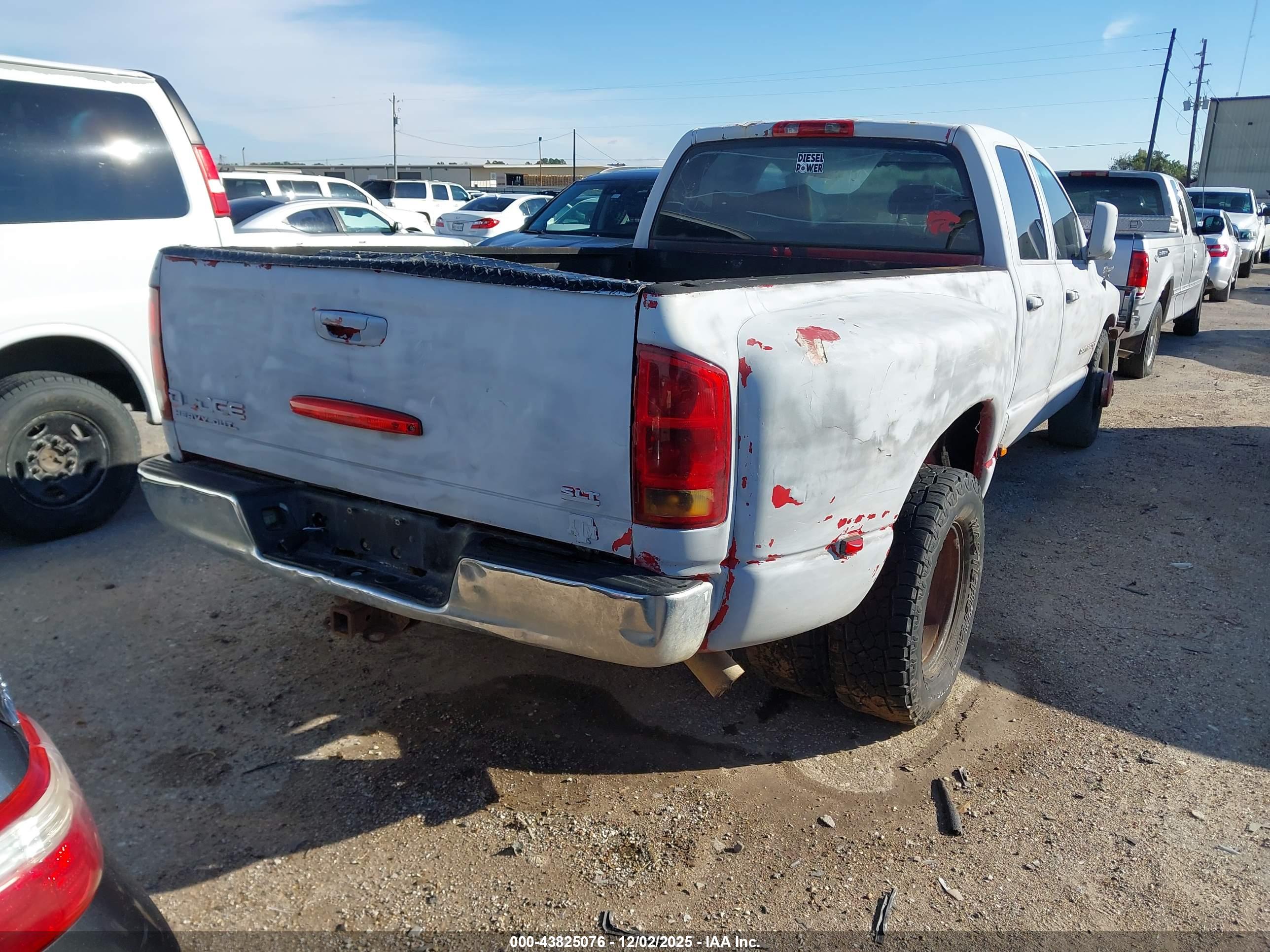 DODGE RAM image 4